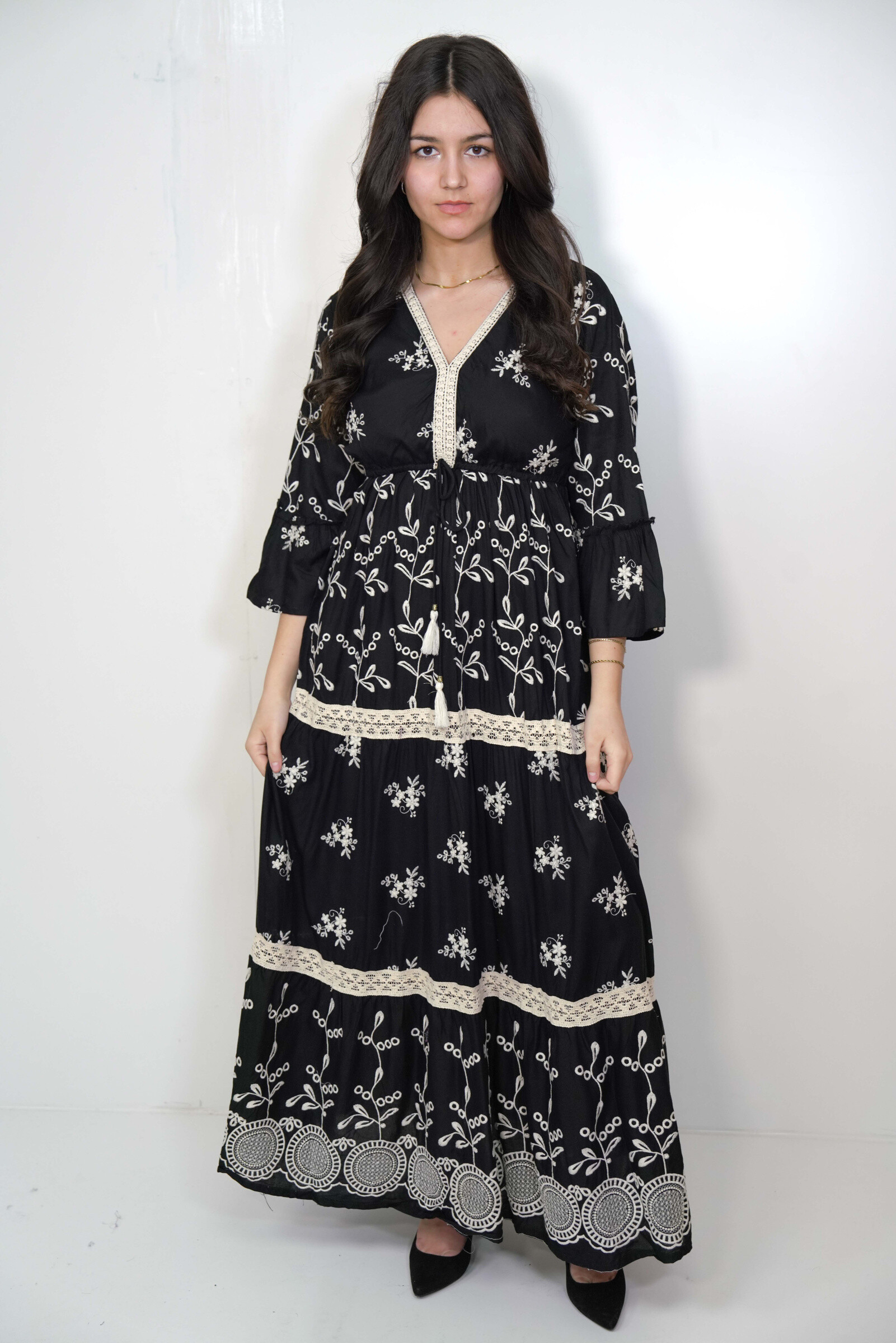 Wholesaler SK MODE - Obe Long “Celestina” - Refinement and Bohemian charm