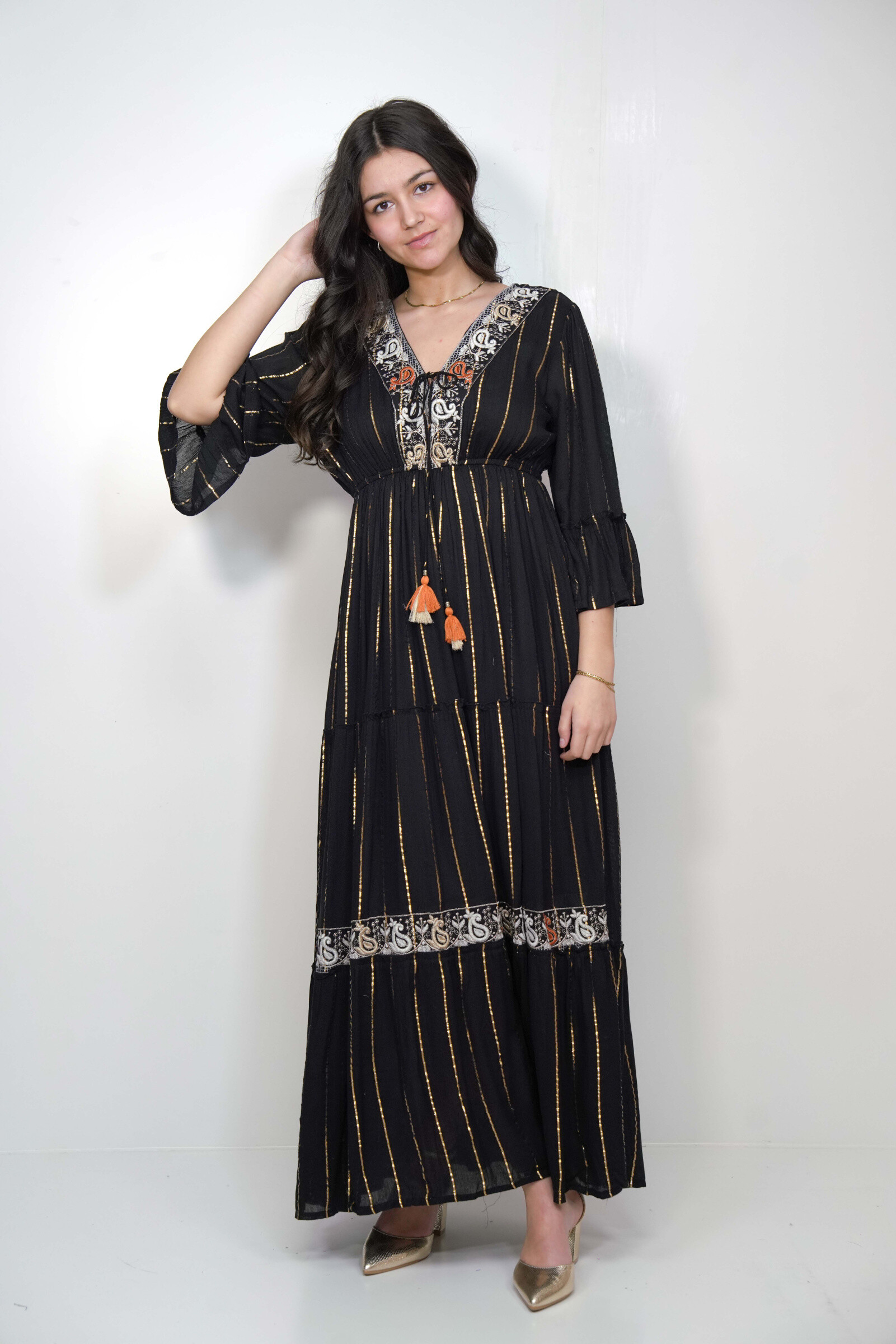 Wholesaler SK MODE - "Lina" dress - bohemian elegance and colorful embroidery