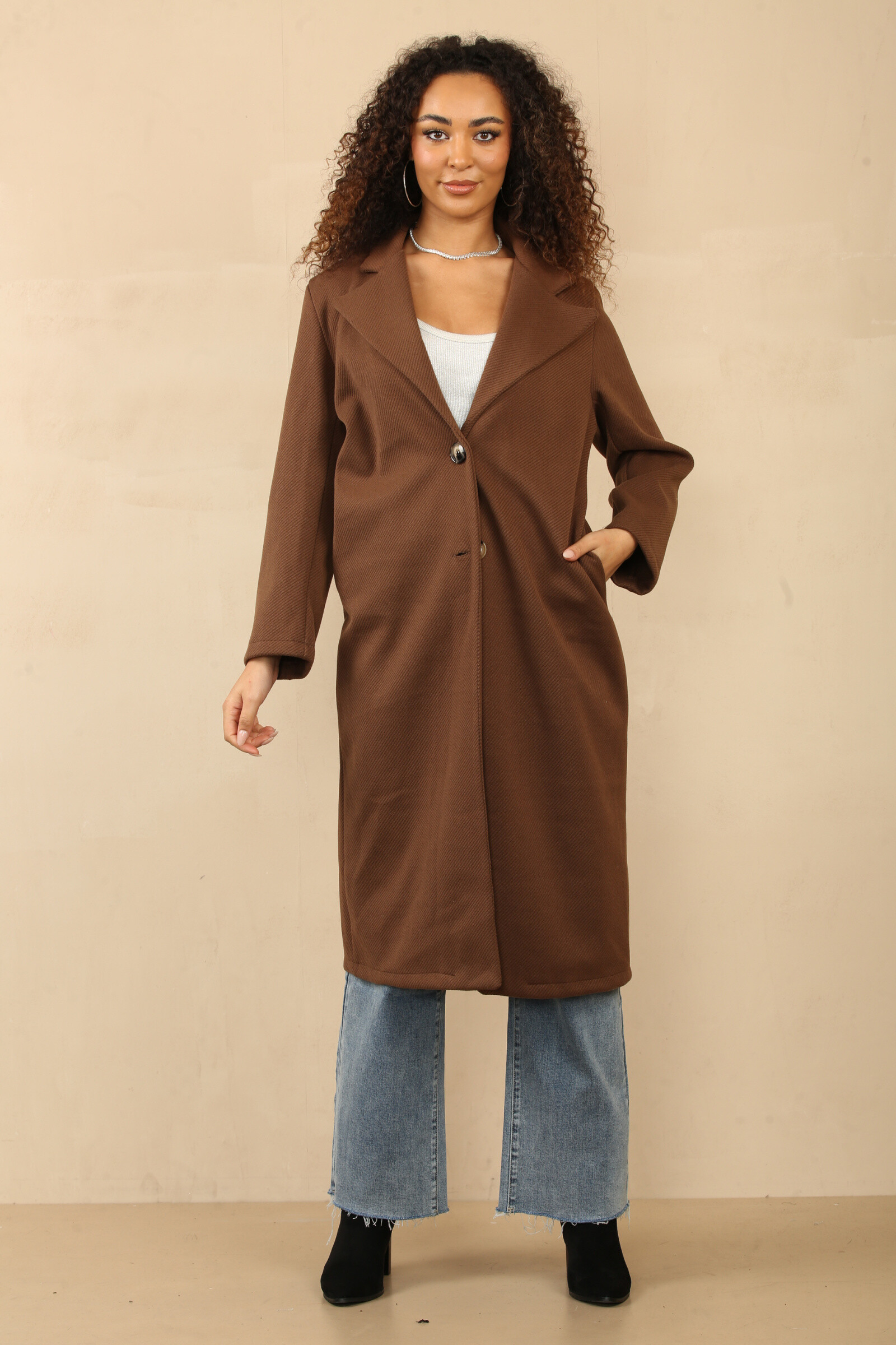 Wholesaler SK MODE - Length coat with buttons and two pockets -SK25-067.