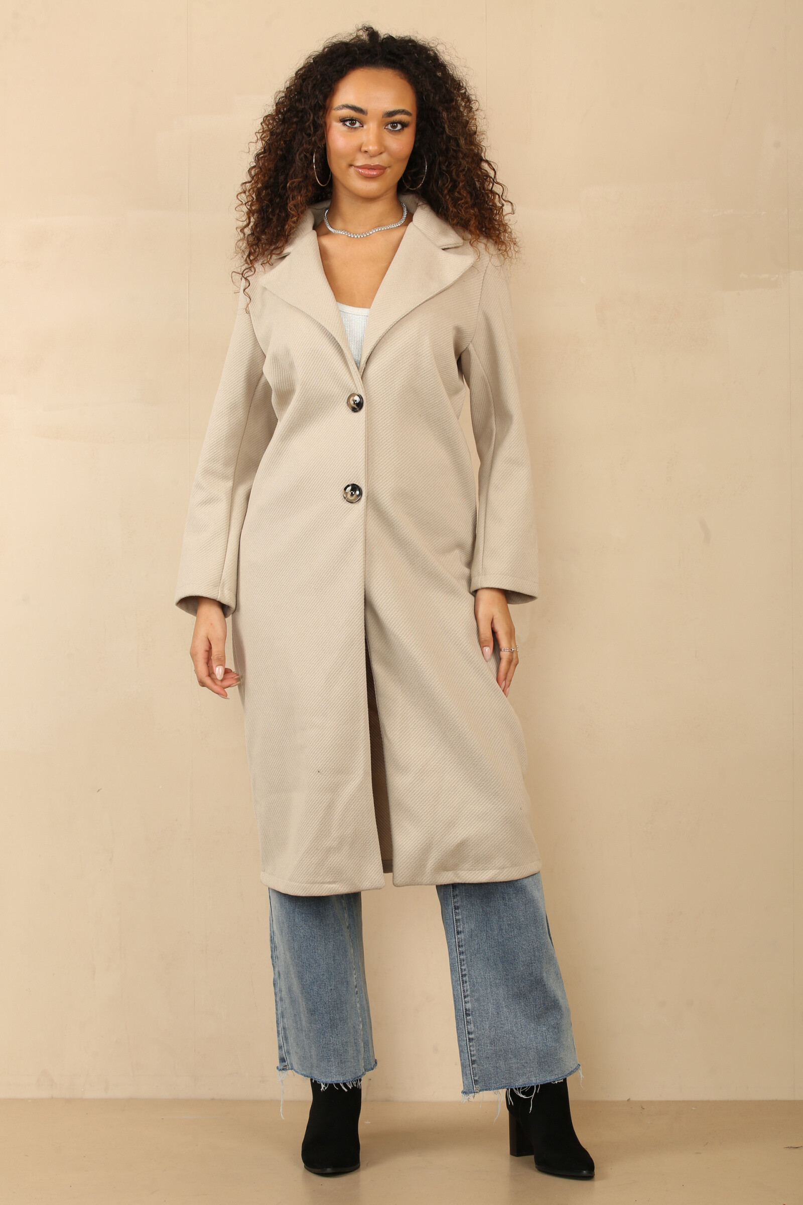 Wholesaler SK MODE - Length coat with buttons and two pockets -SK25-067.