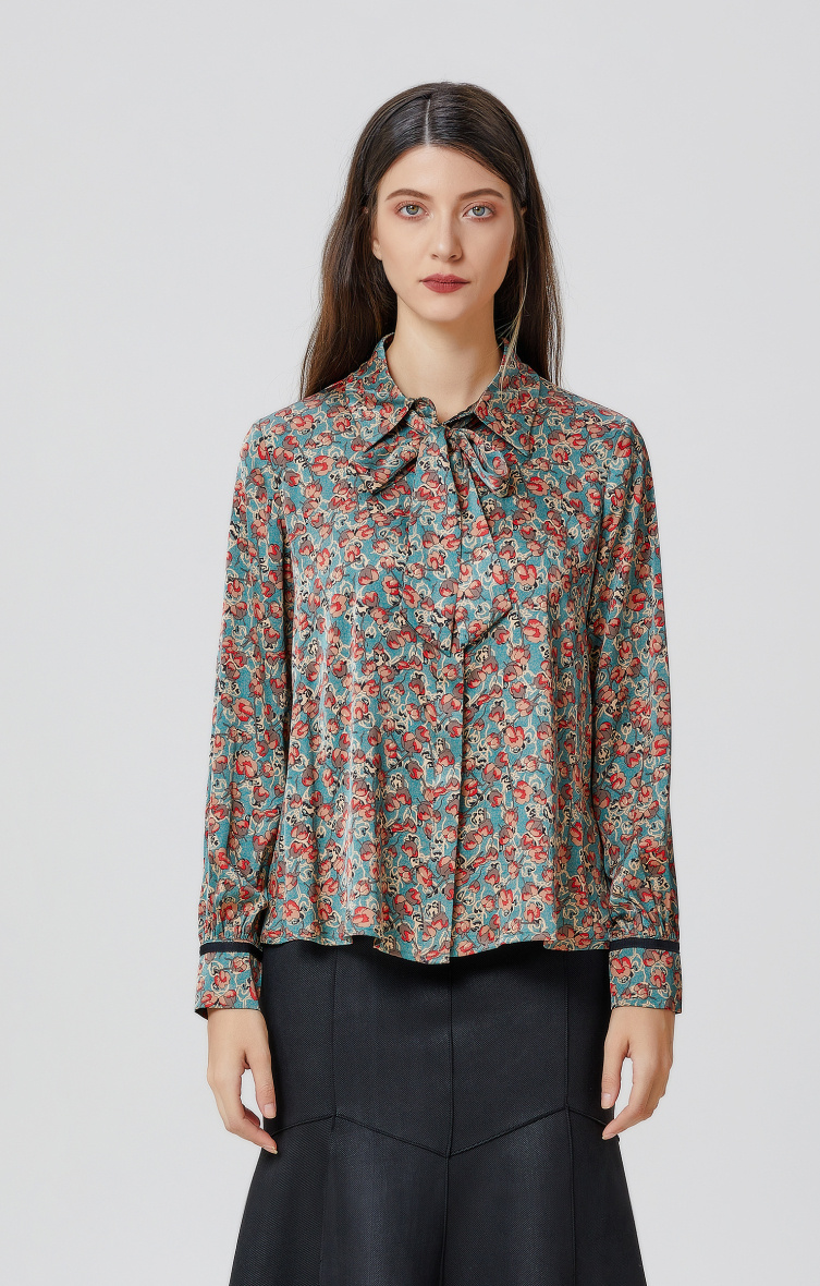 Grossiste Smart and Joy - Chemise col lavallière à imprimé floral