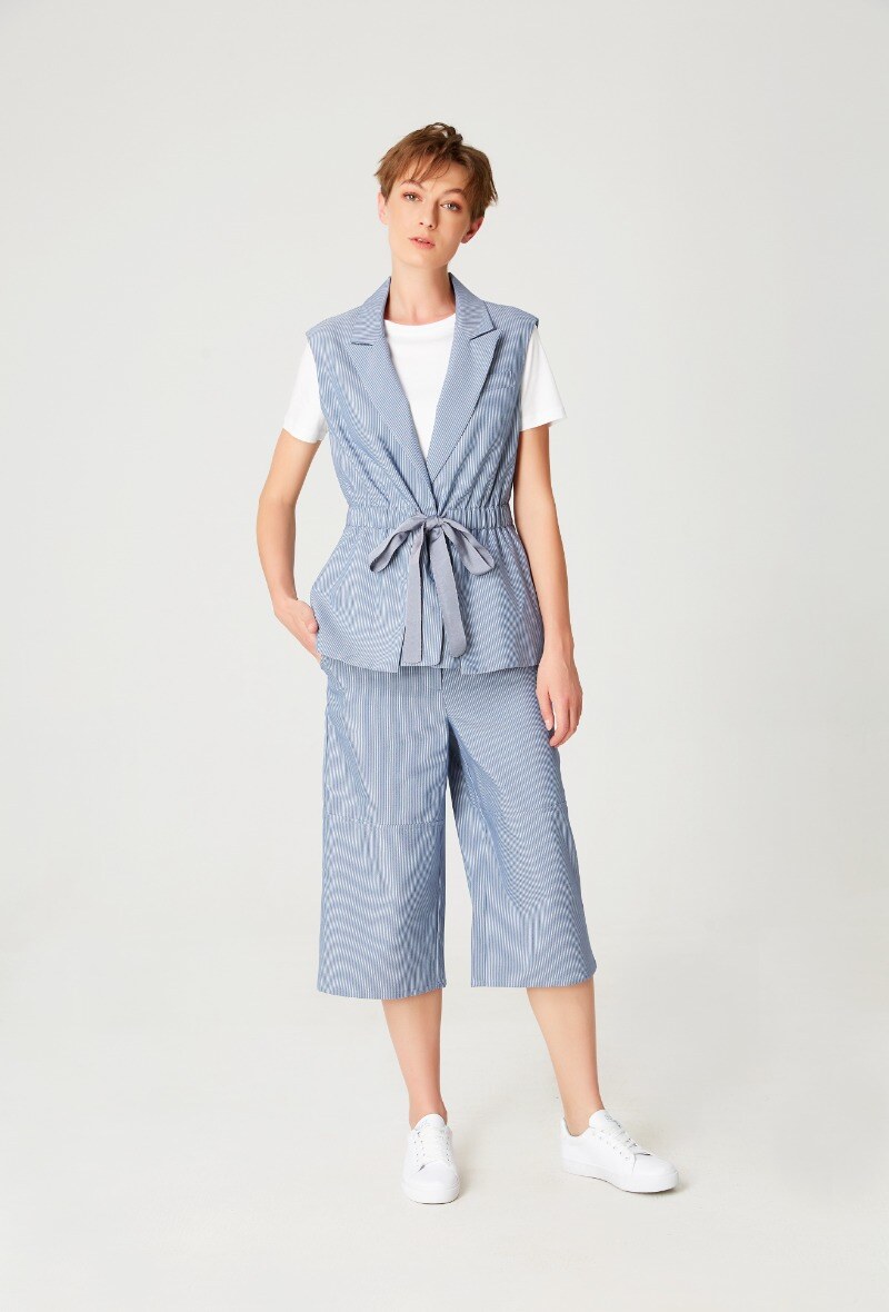 Wholesaler Smart and Joy - Self belted vest