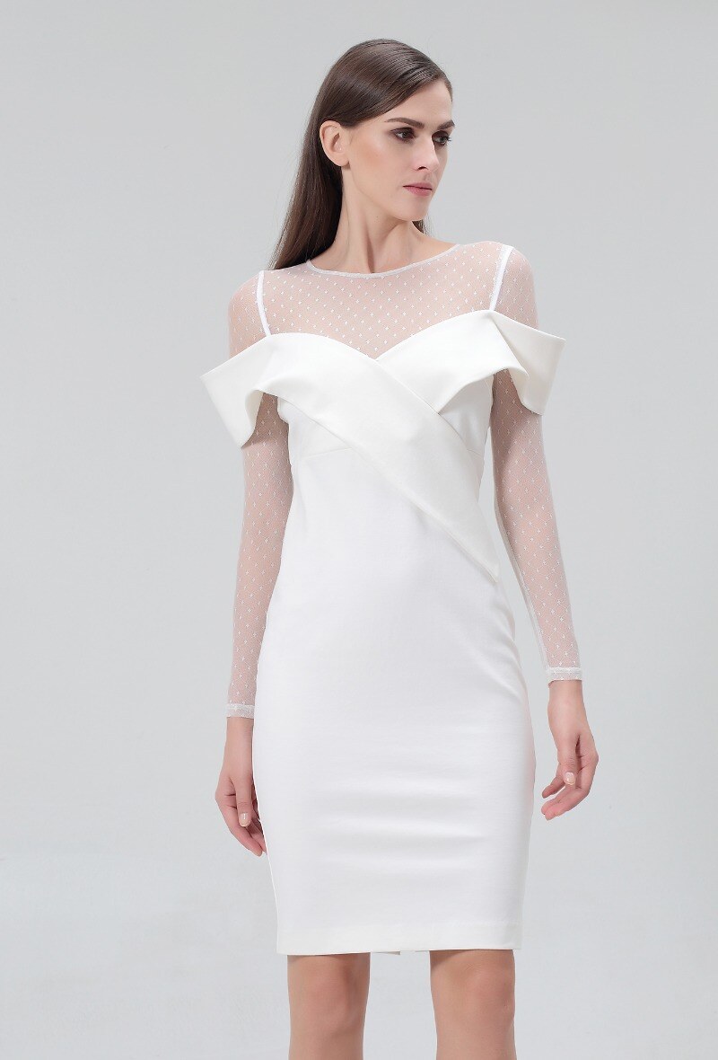 Grossiste Smart and Joy - Robe ajustée décolleté Bardot en jersey et tulle