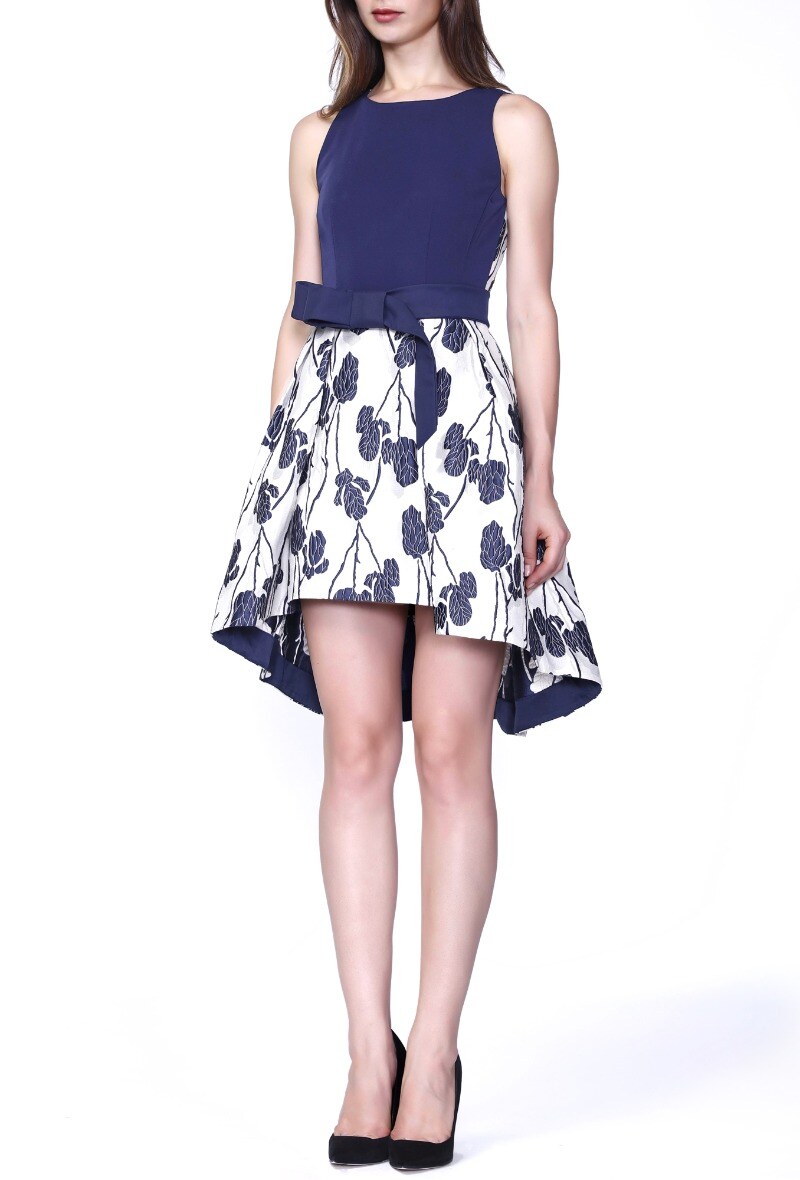 Wholesaler Smart and Joy - Skater dress in floral jacquard and added belt