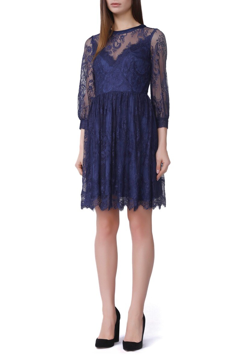 Grossiste Smart and Joy - Robe patineuse dentelle et décolleté coeur