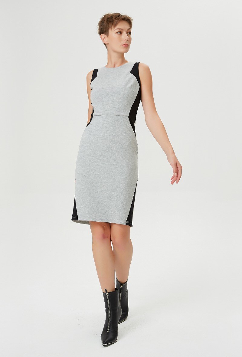 Wholesaler Smart and Joy - Short dress close to the body in two materials