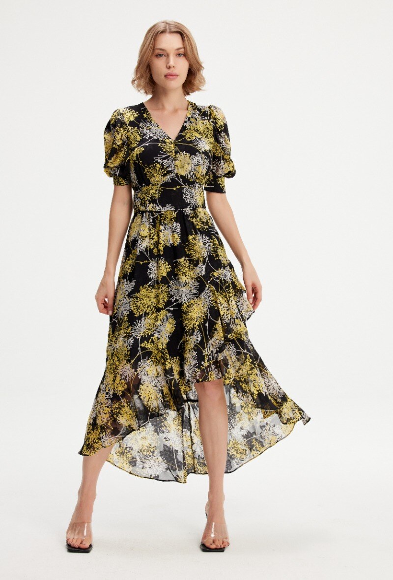Mayorista Smart and Joy - Vestido de gasa con estampado floral y dobladillo descendente