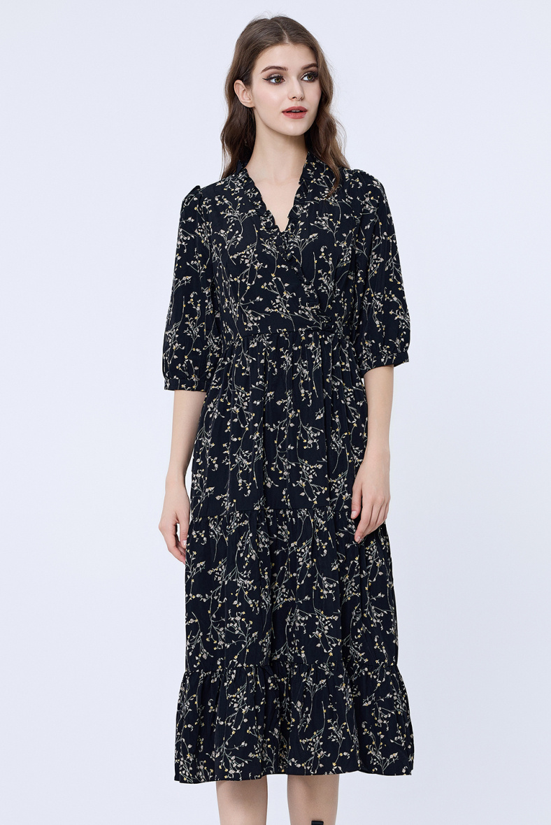 Mayorista Smart and Joy - Vestido midi estampado con volante en el escote
