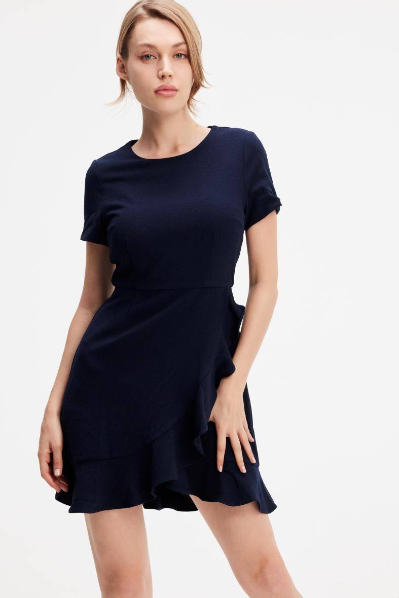 Mayorista Smart and Joy - Vestido corto con volantes