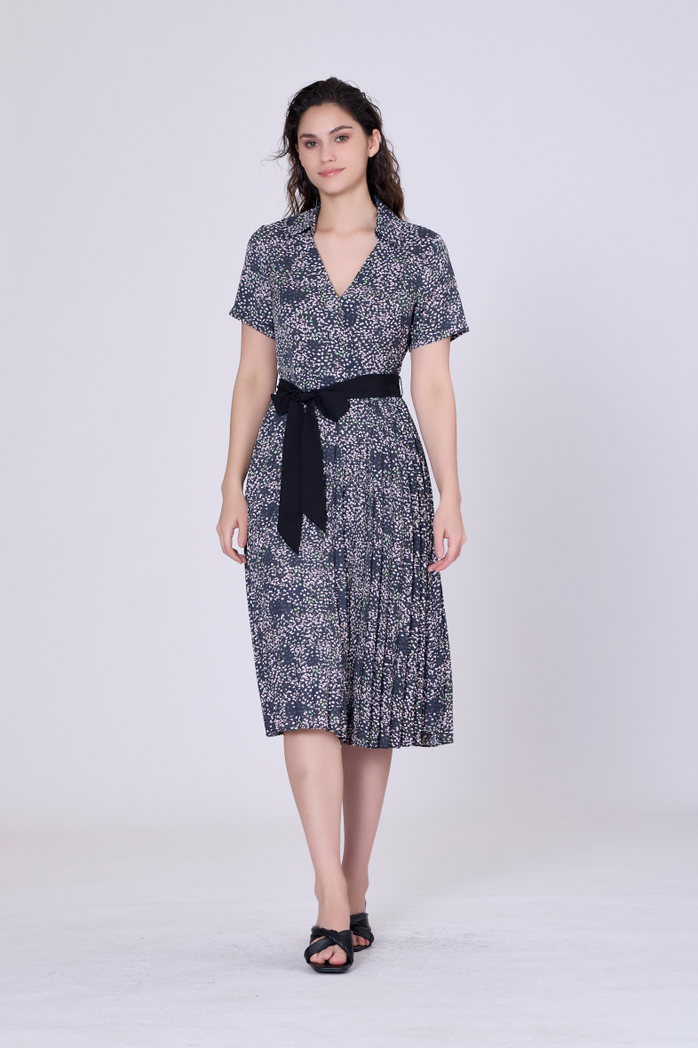 Mayorista Smart and Joy - Vestido cruzado gris con estampados geométricos