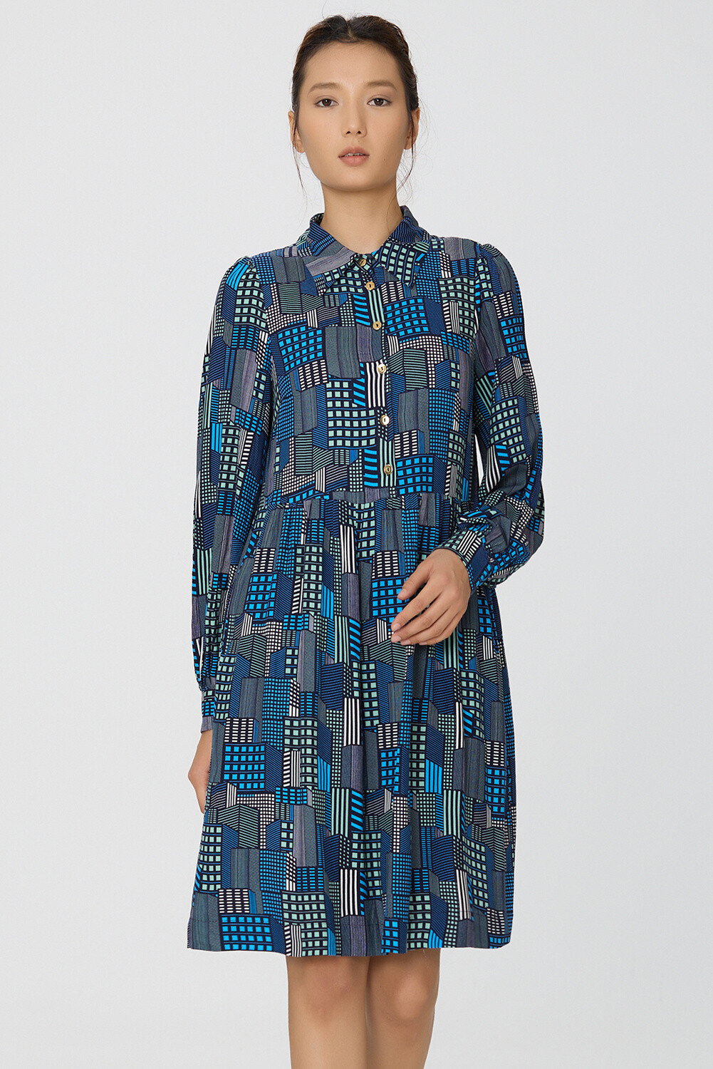 Grossiste Smart and Joy - Robe chemise à imprimé graphique