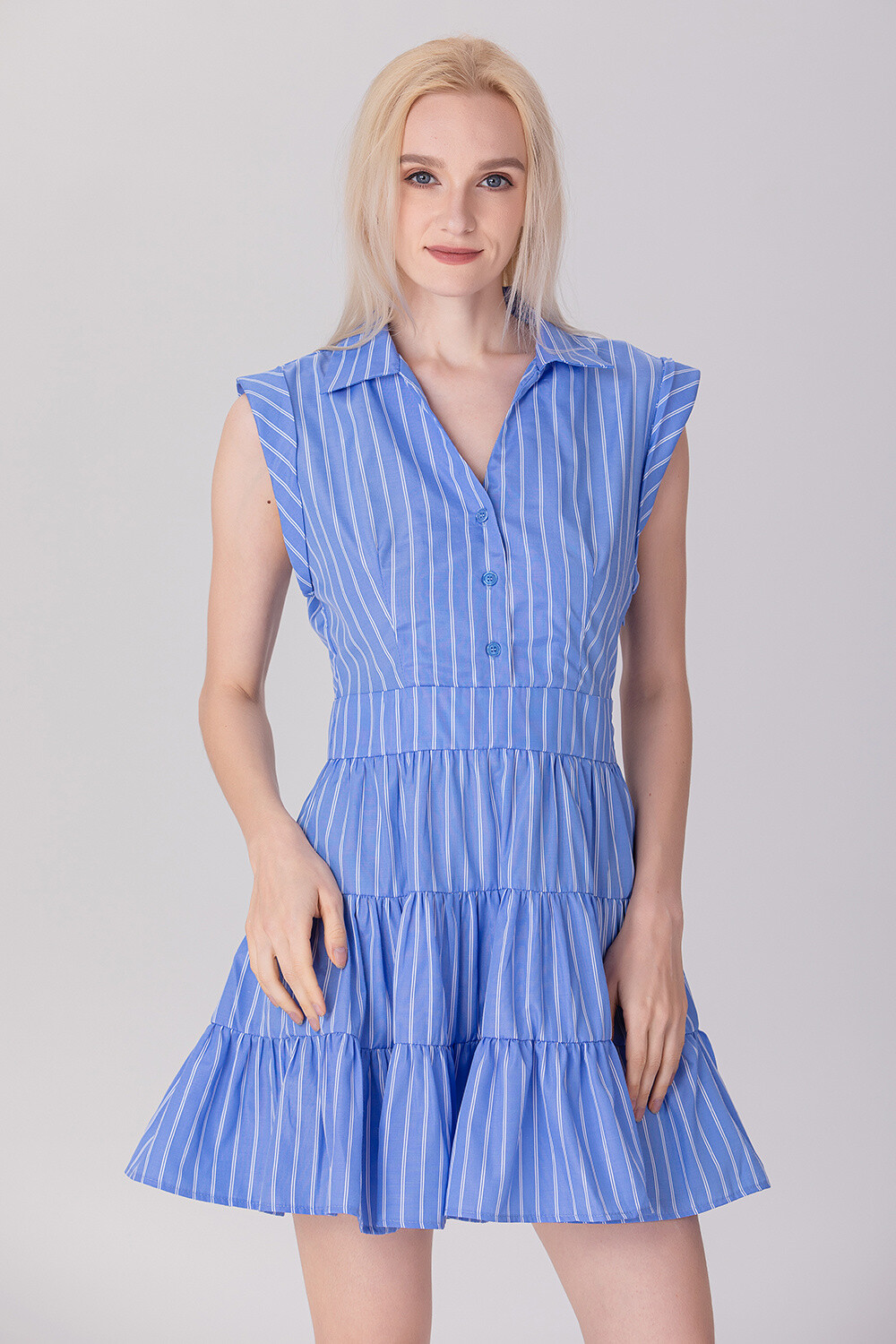 Grossiste Smart and Joy - Robe-chemise courte rayée à panneaux