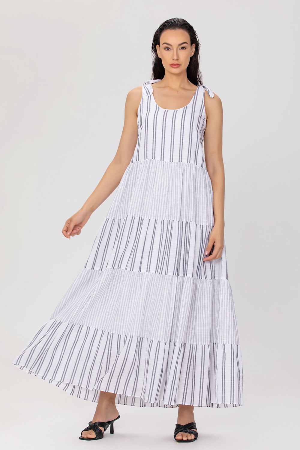 Grossiste Smart and Joy - Robe à jeu de rayures et panneaux nivelés