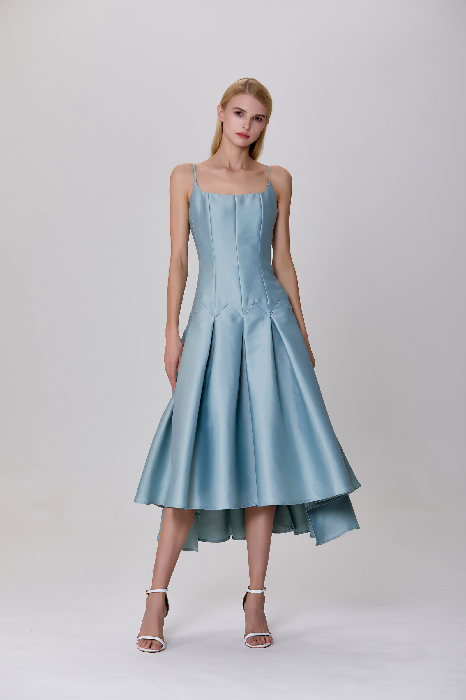 Grossiste Smart and Joy - Robe de cocktail patineuse en satin