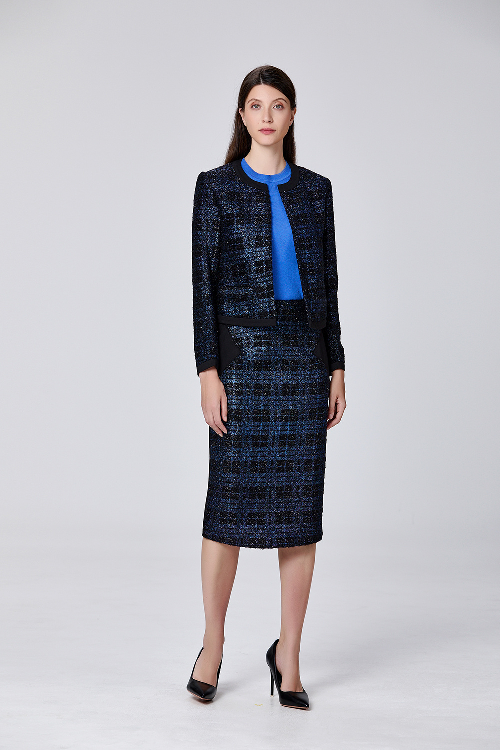 Grossiste Smart and Joy - Veste courte minimaliste à motif carreaux