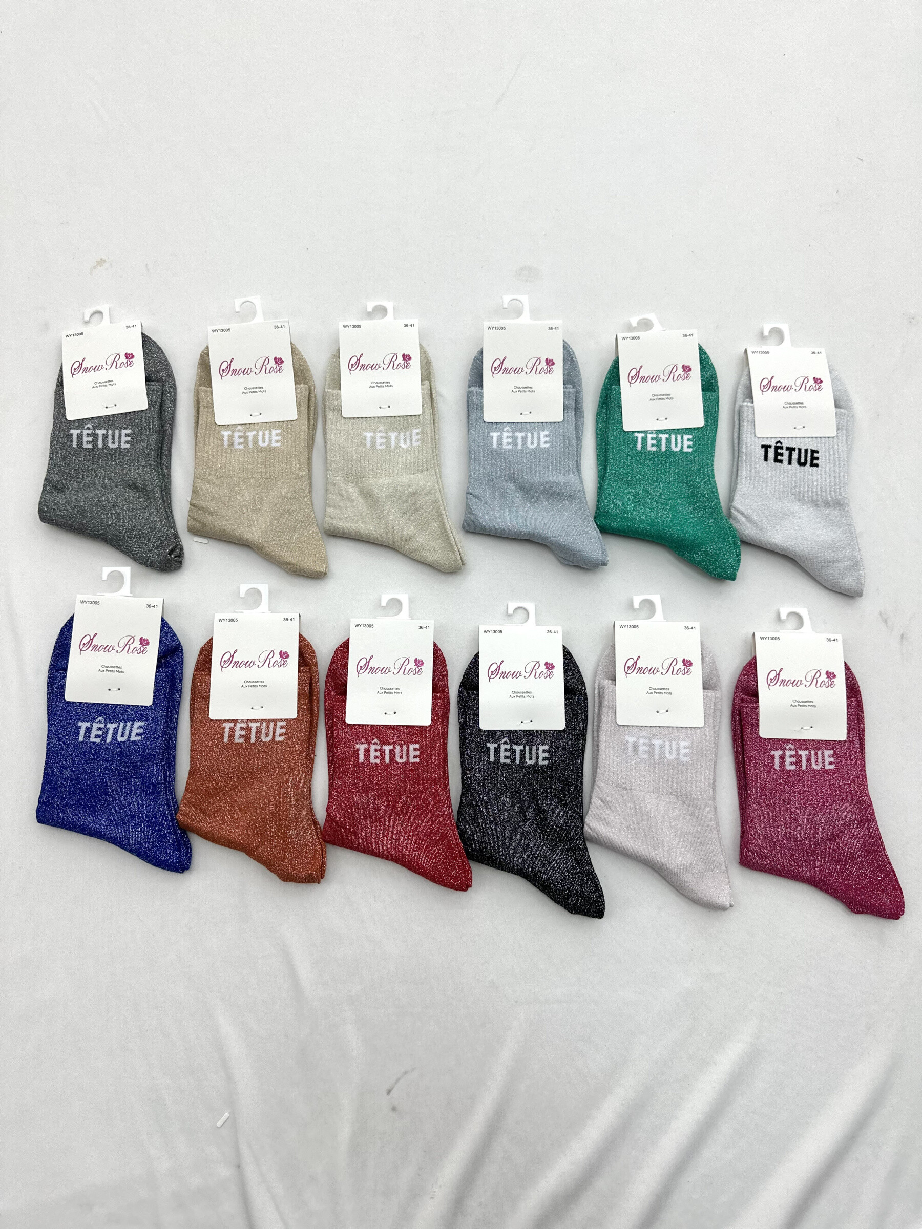Grossiste Snow Rose - Chaussettes brillantes "TÊTUE"