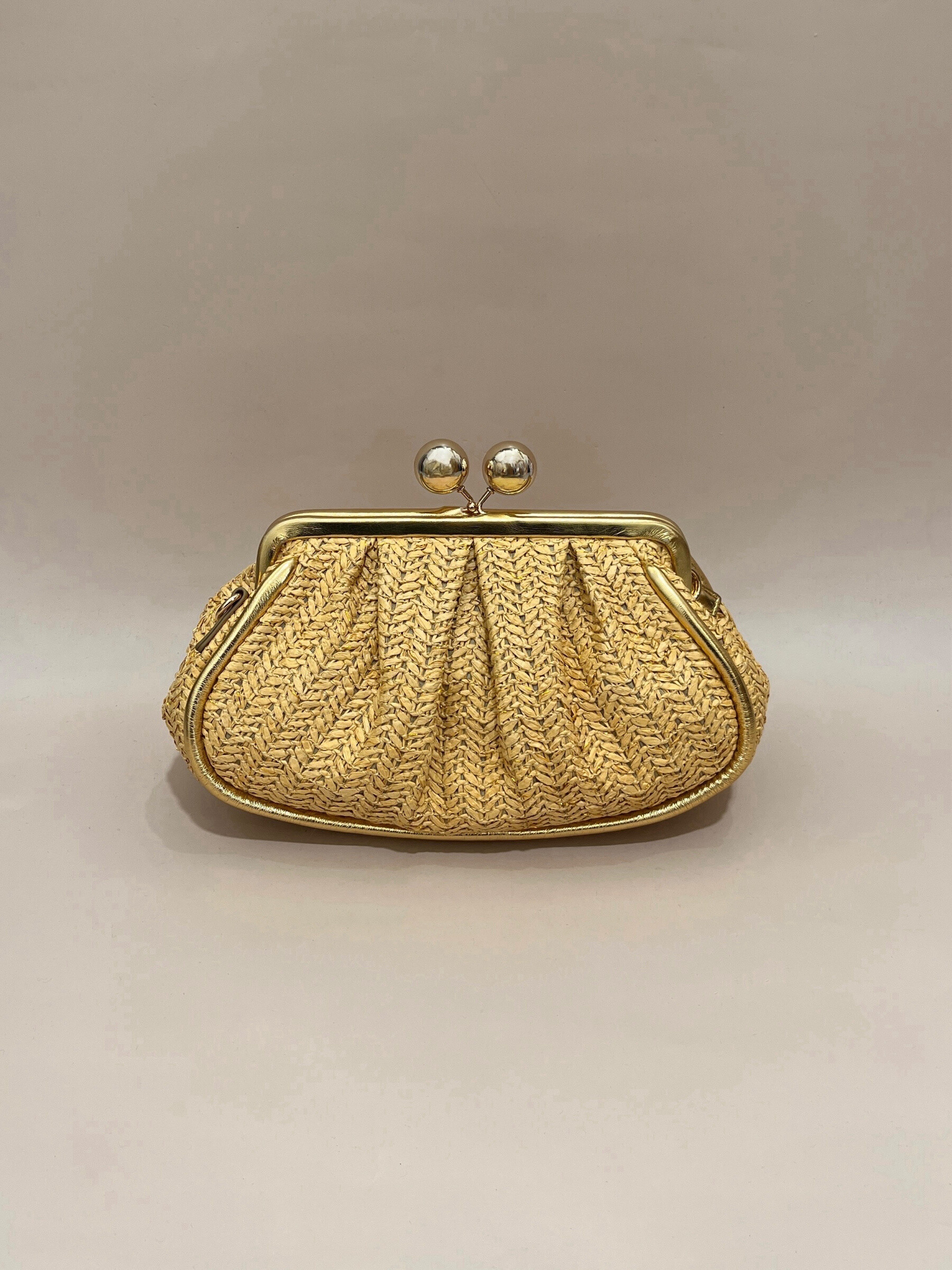 Wholesaler SO & LO - Raphia pocket