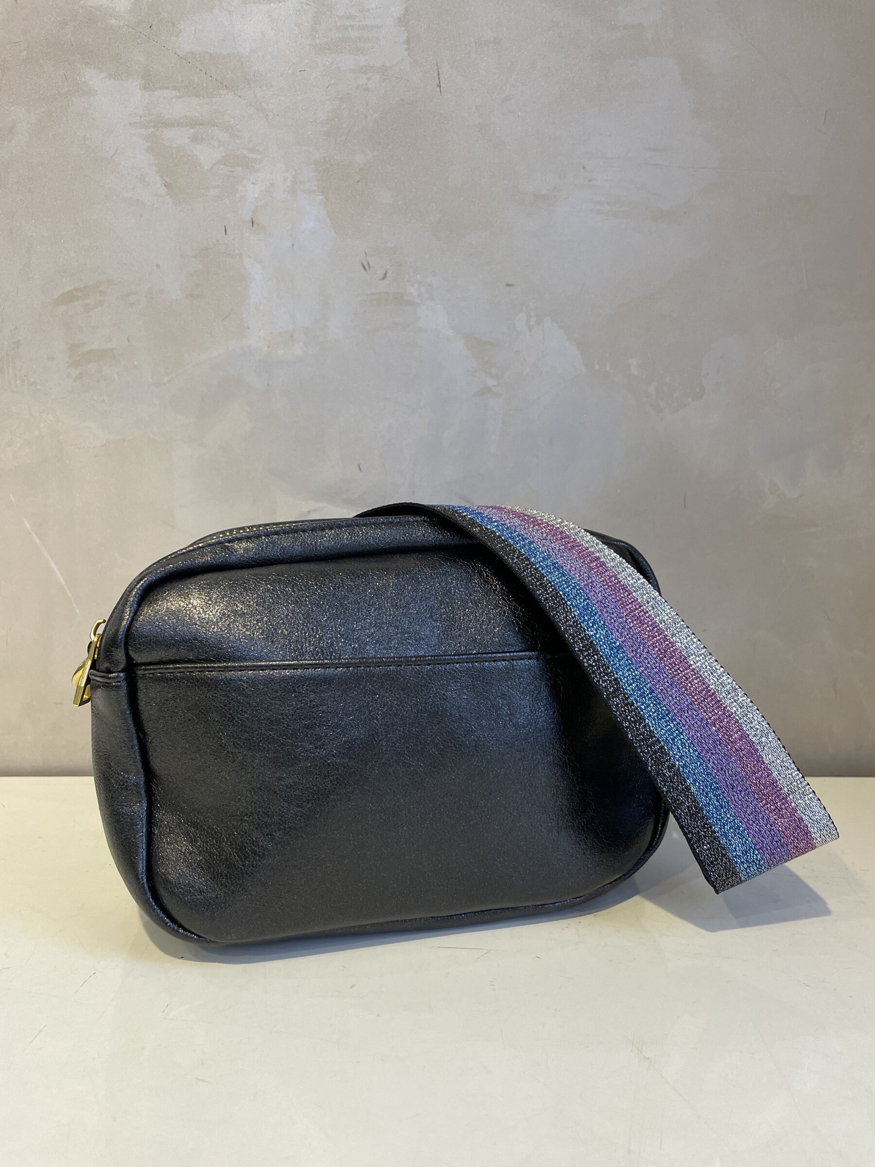 Wholesaler SO & LO - Metallic shoulder bag