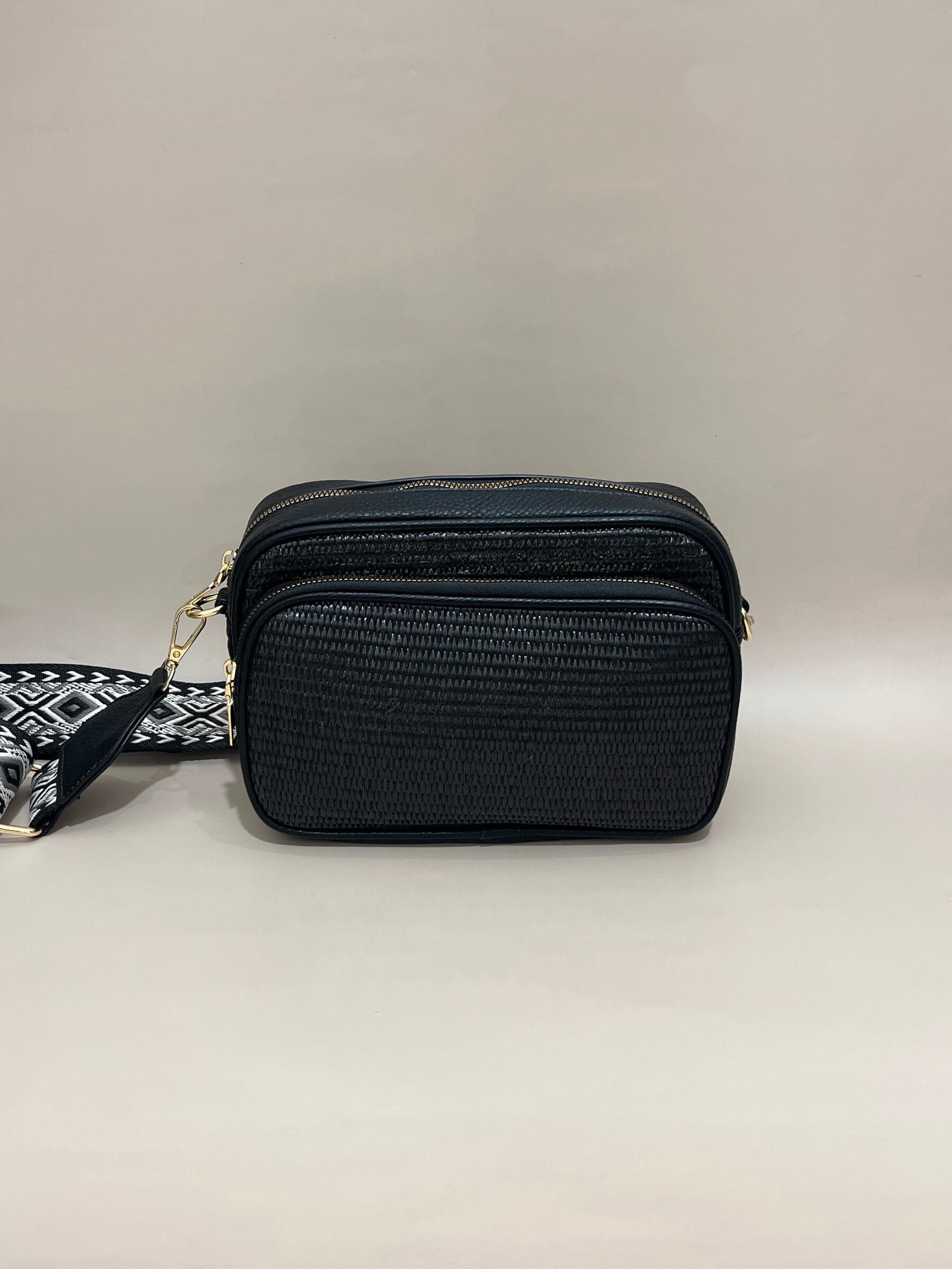 Wholesaler SO & LO - Raphia shoulder bag