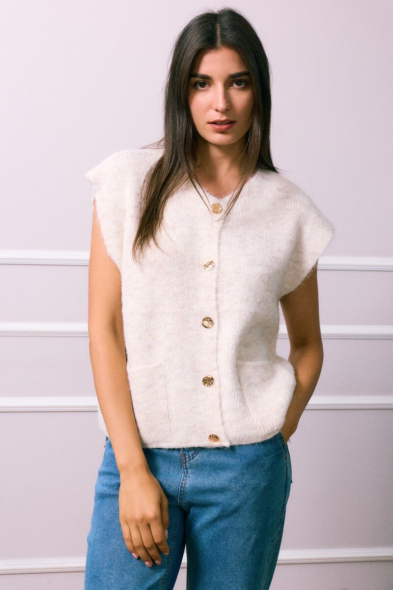 Gilet sans manche automnal, tissé en Chine avec polyester recyclé et laine, parfait pour superposer en hiver.