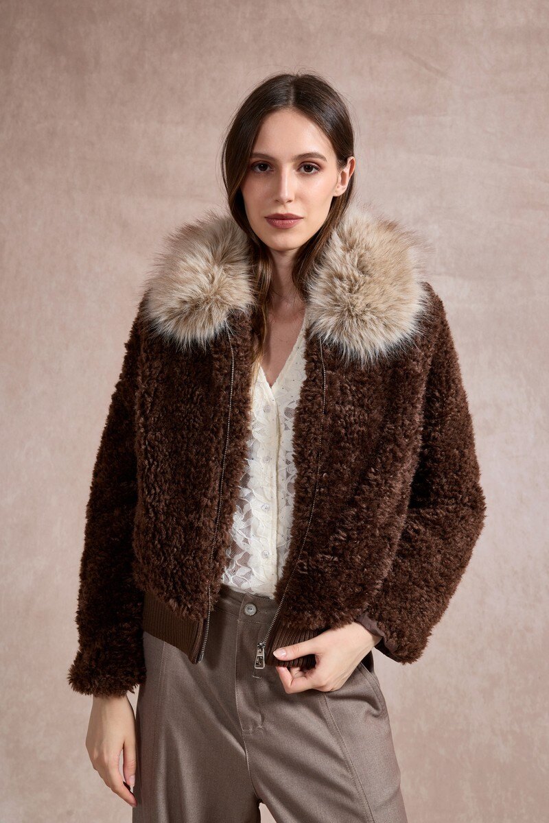 Grossiste So Sweet - Veste effet laine bouillie avec col en fourrure synthétique