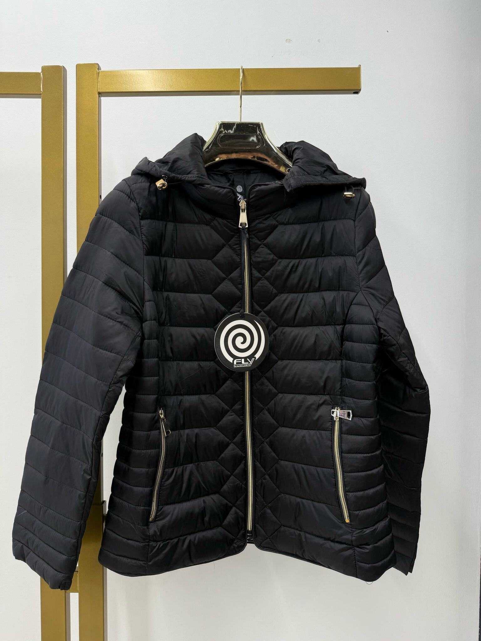 Großhändler SOFLY - Damen-Daunenjacke