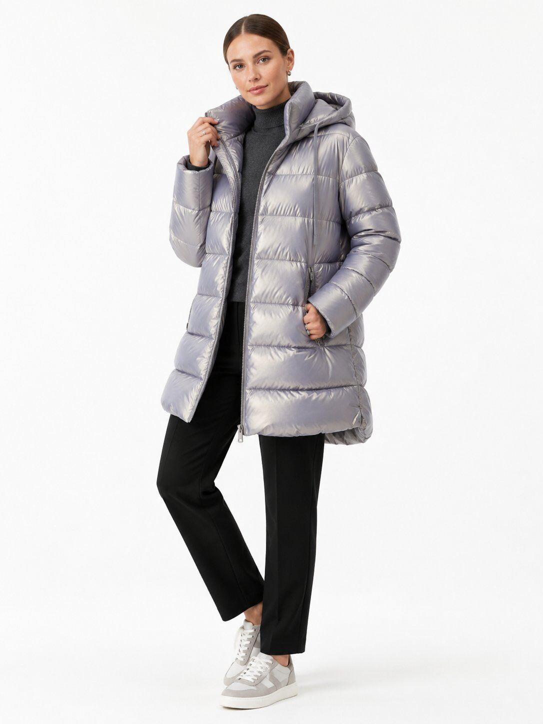 Großhändler SOFLY - Glänzende mittellange Daunenjacke mit Kapuze, Modell 2689