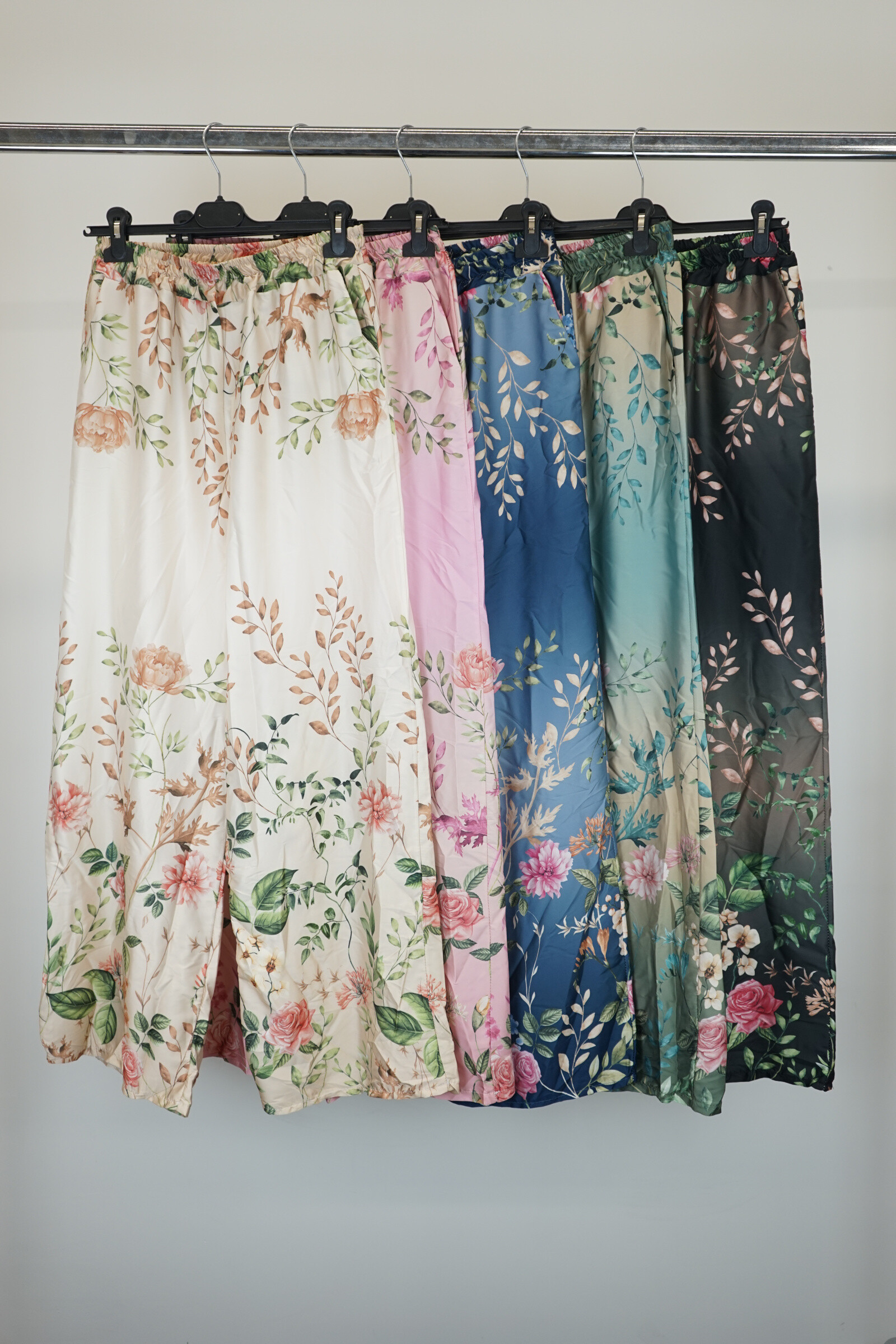 Wholesaler SOFLY - pants