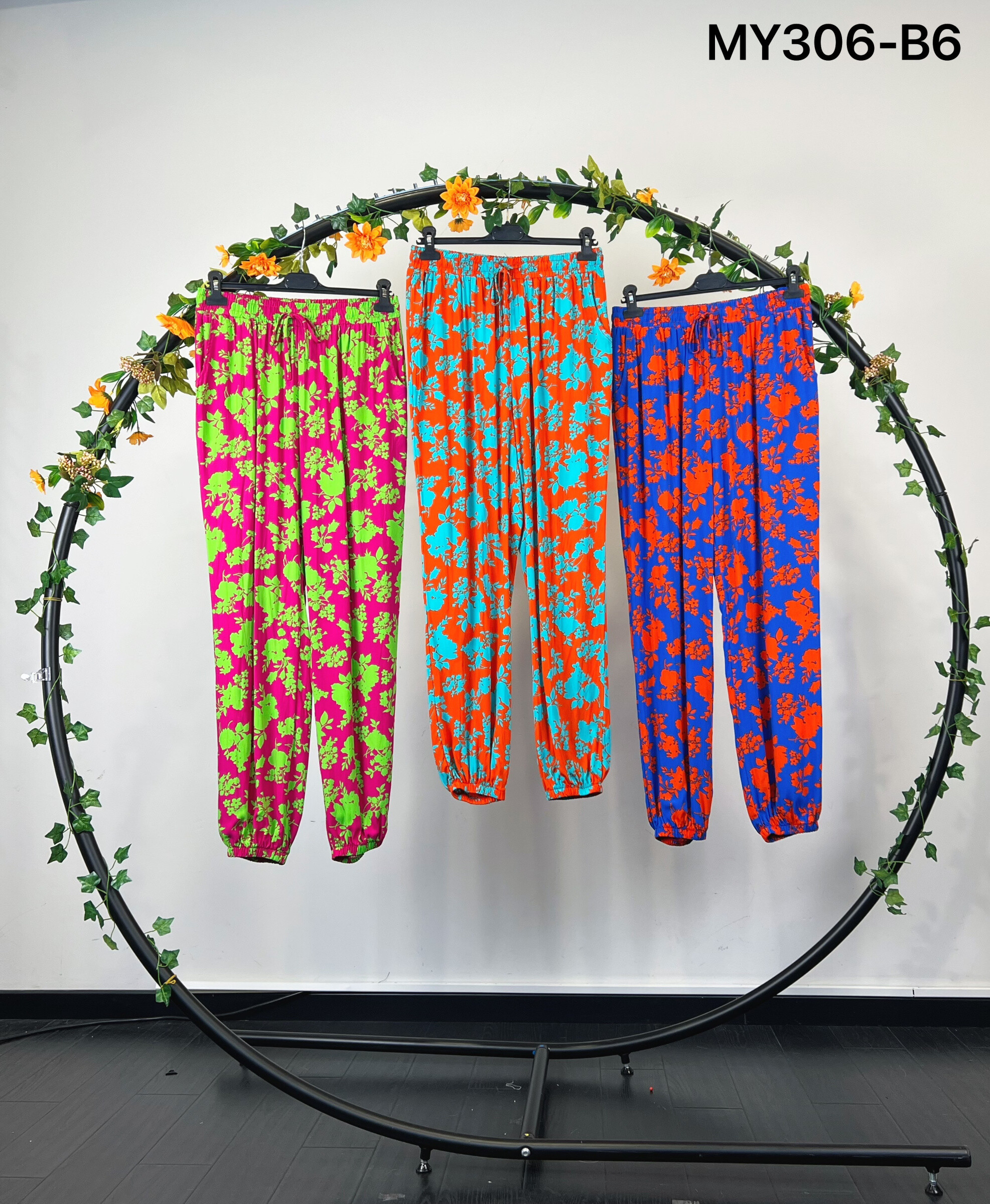 Wholesaler SOFLY - PANTS