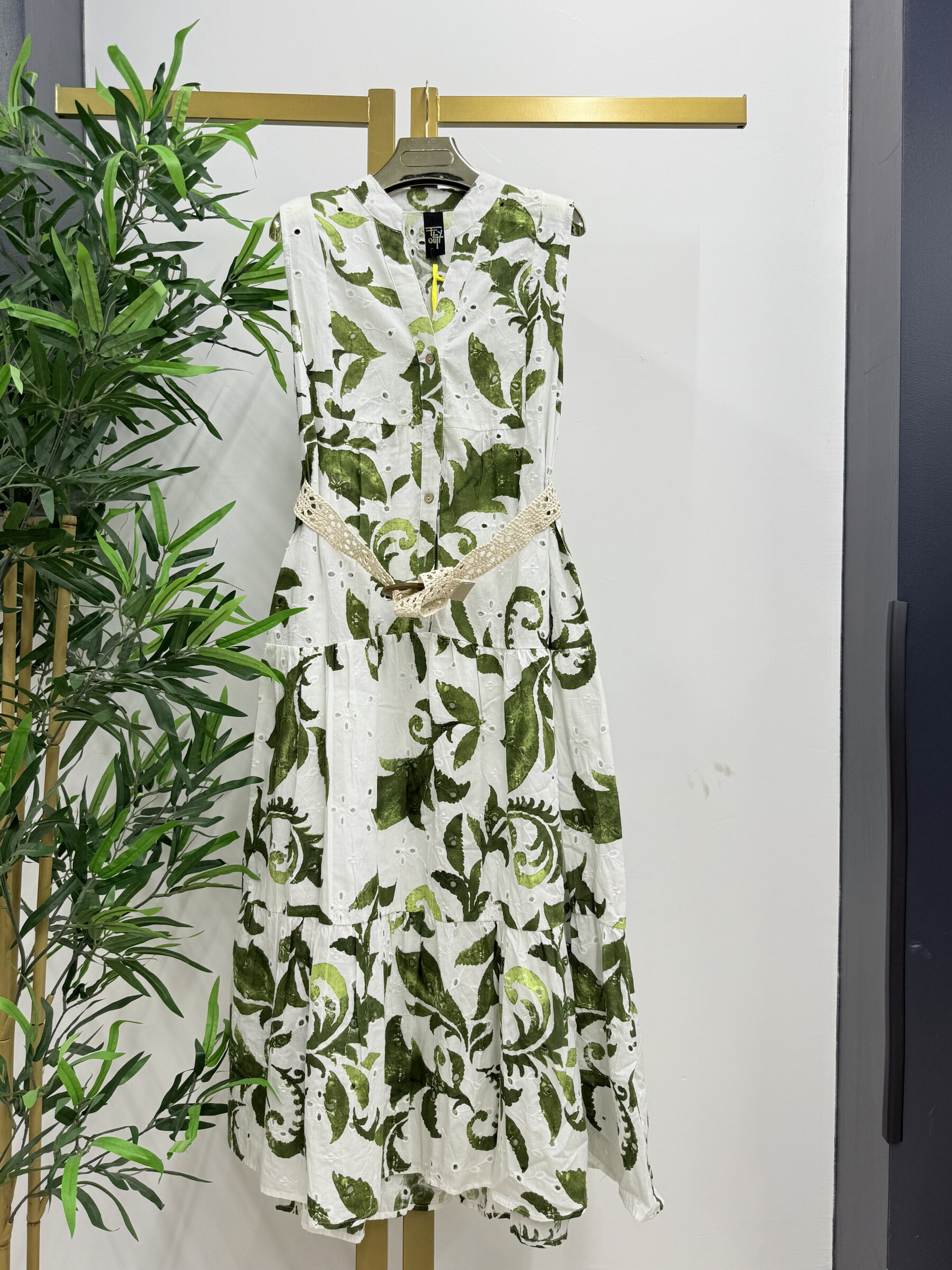 Wholesaler SOFLY - DRESSES