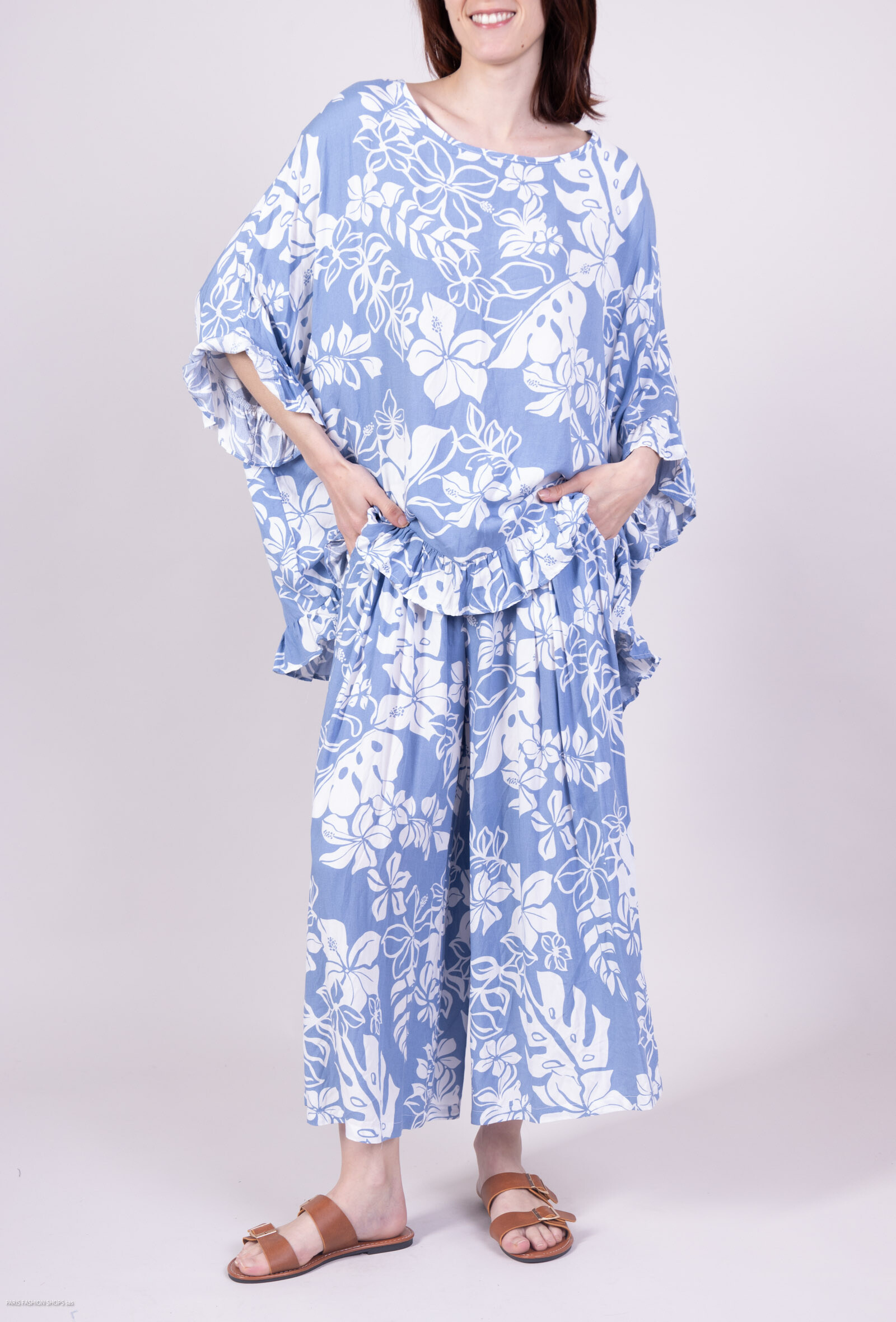 Wholesaler SOFLY - tops