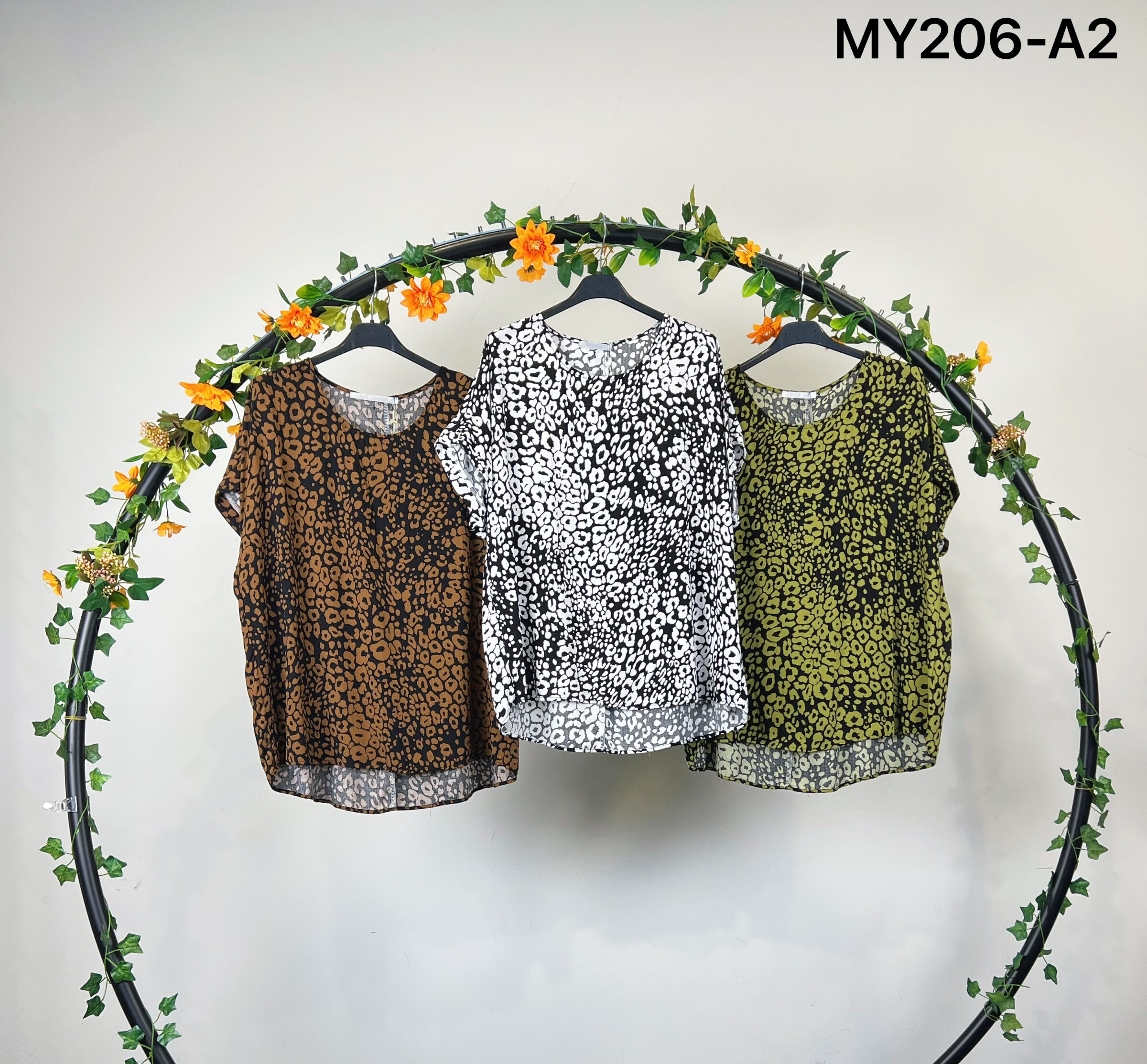 Wholesaler SOFLY - tops