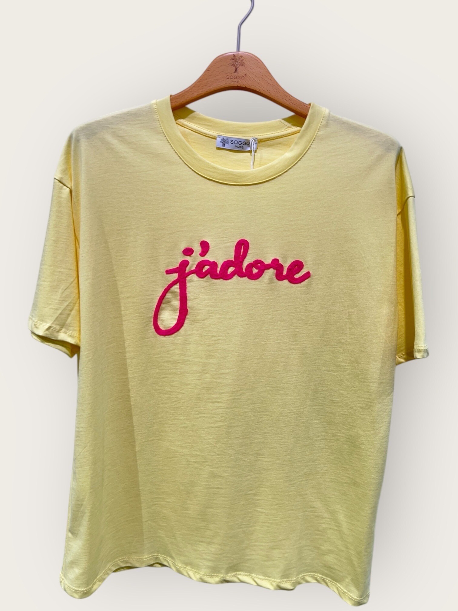 Grossiste SOGGO - T-Shirt en coton écriture brodé j’adore