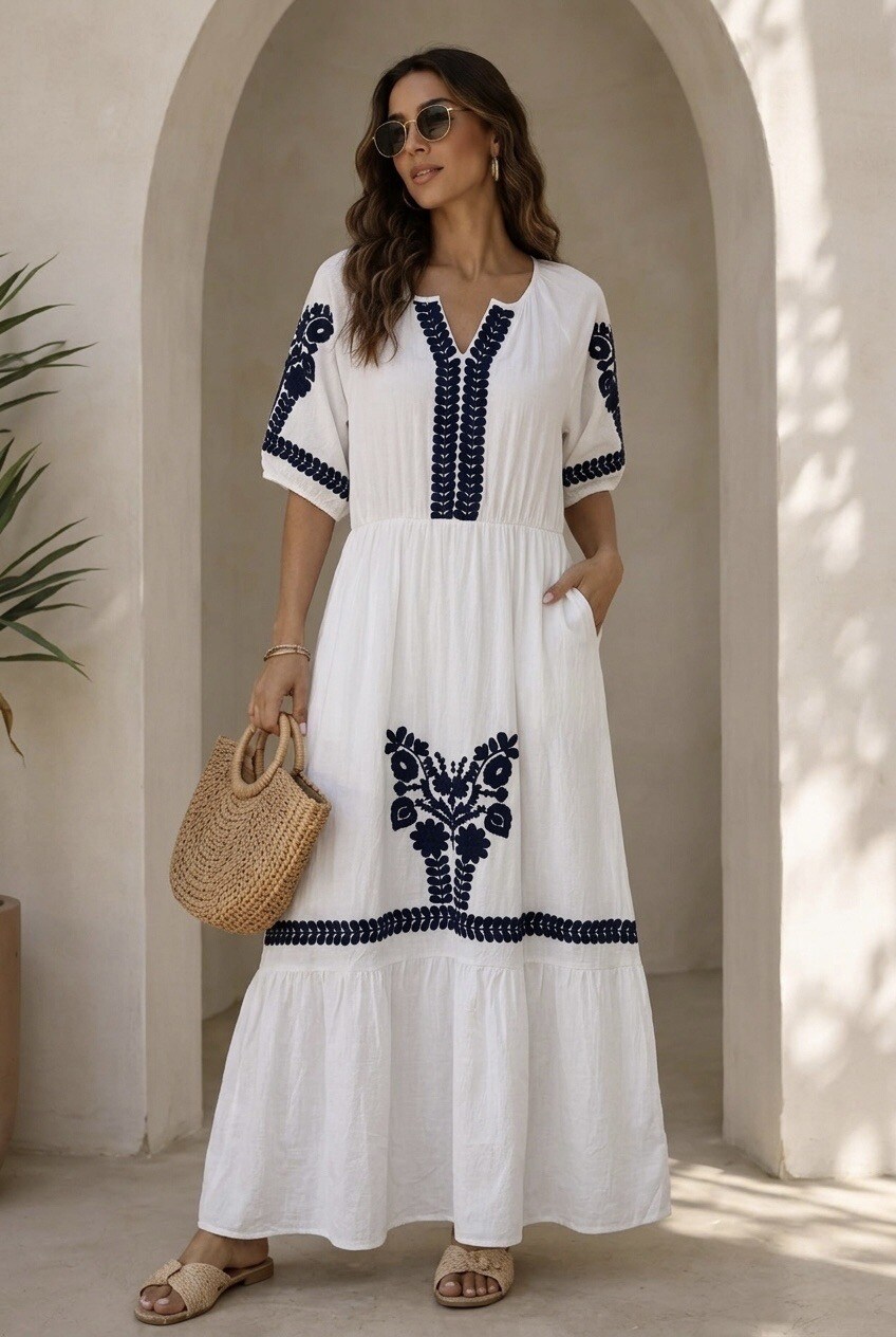 Mayorista SOKY & SOKA - Vestido Bohemio Bordado Lora con Espíritu Solar Elegante