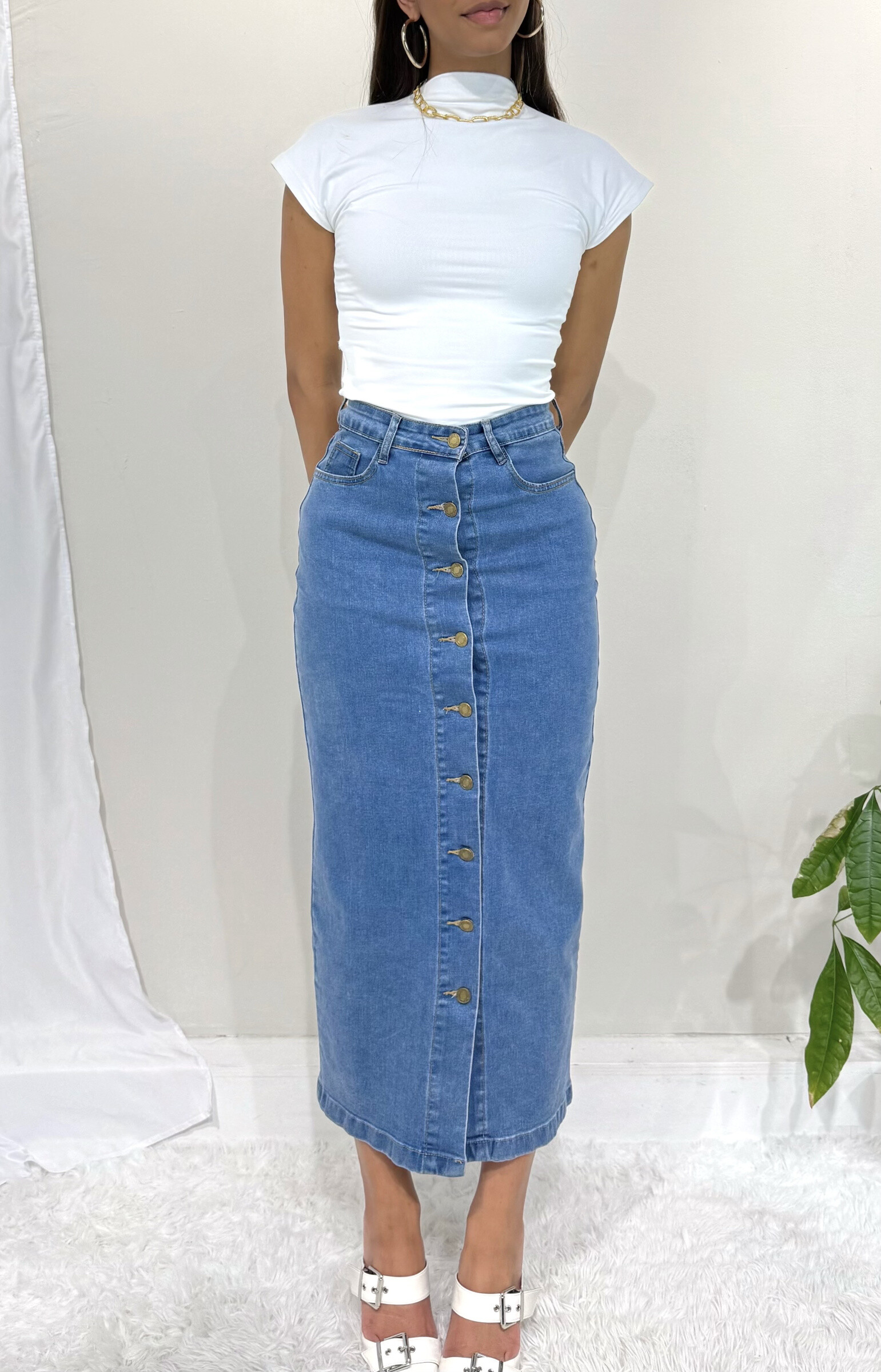 Großhändler Soy & Co - Langer Jeansrock mit Knöpfen