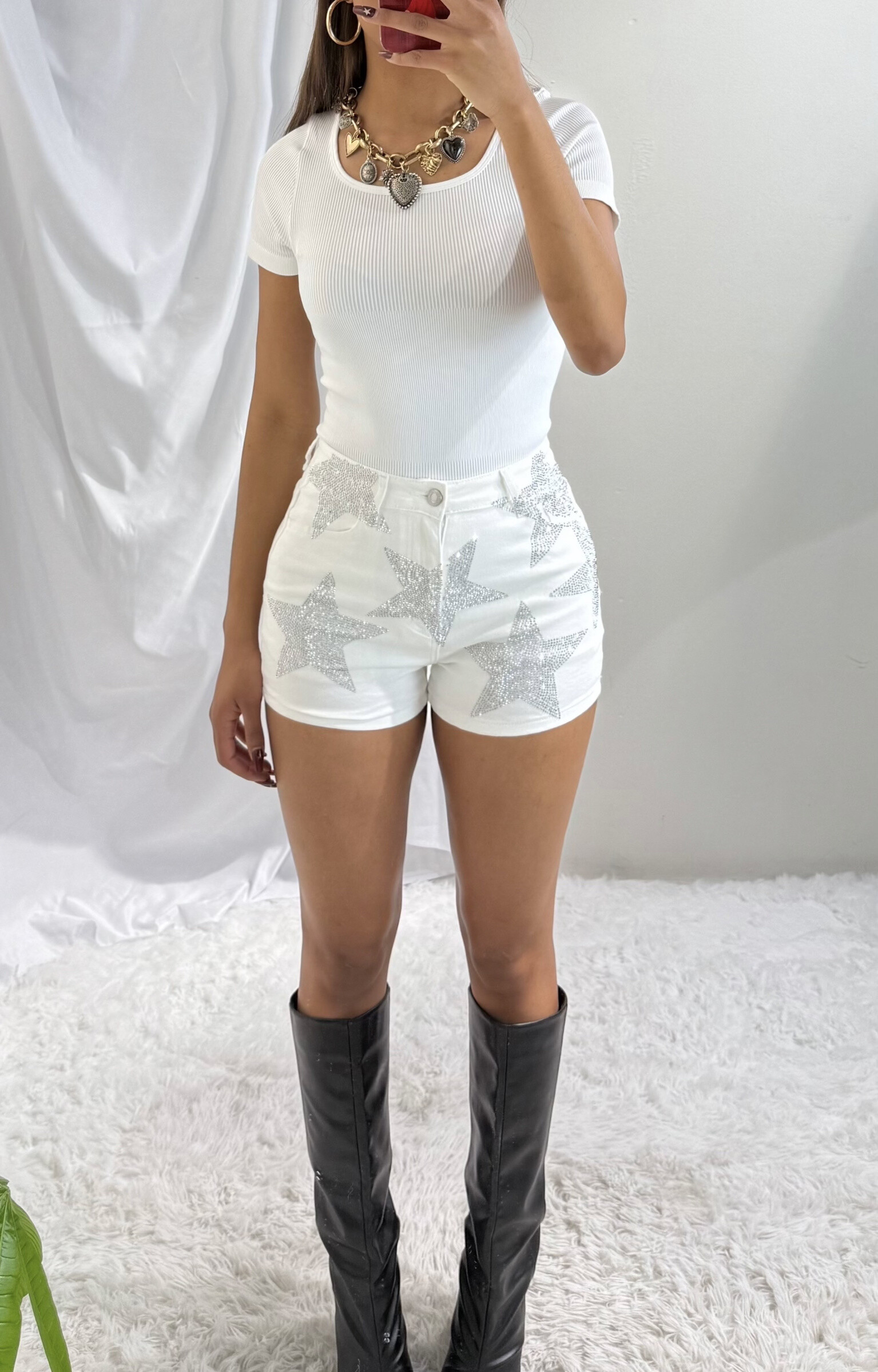 Grossista Soy & Co - Short con stelle in strass