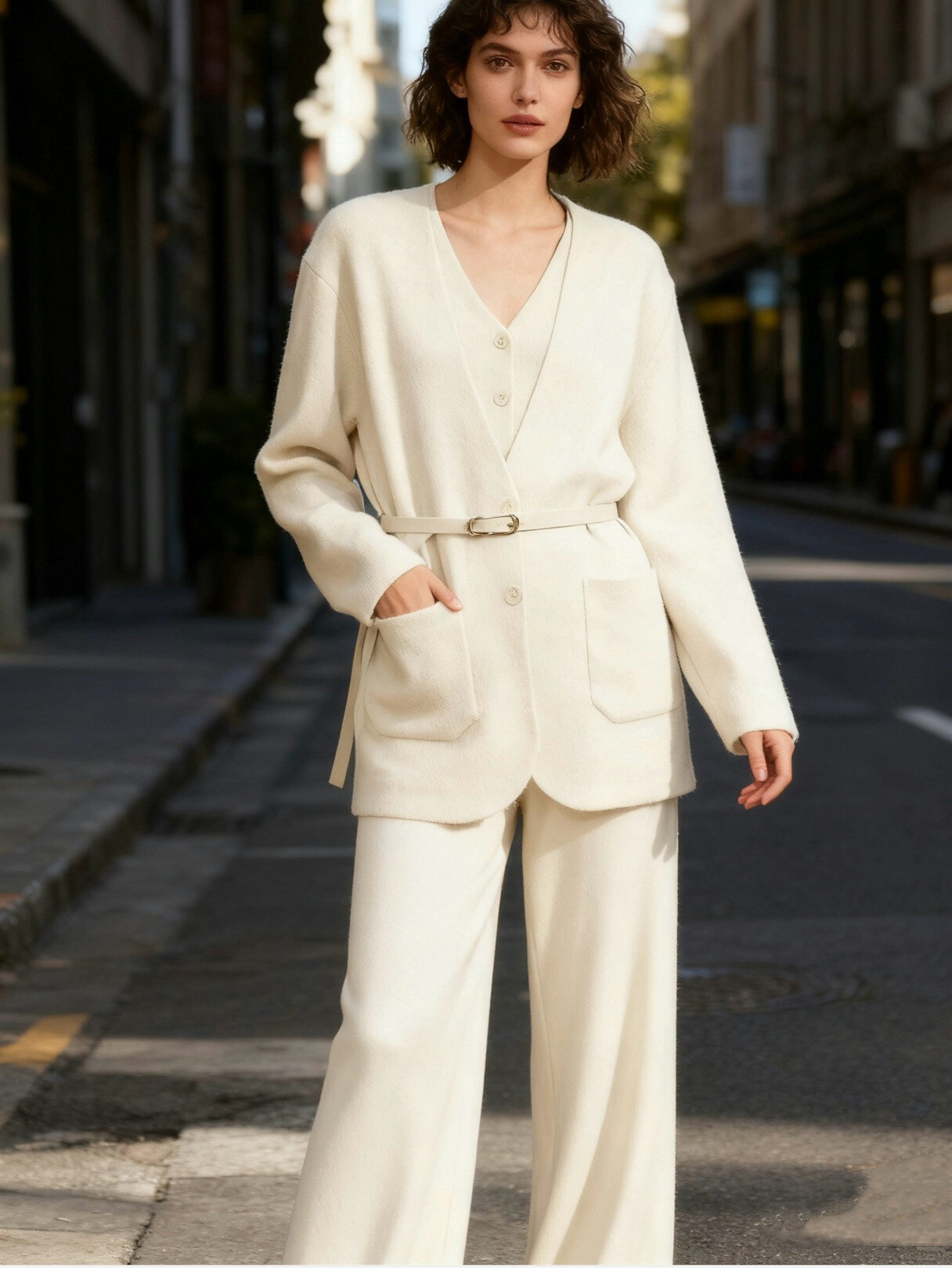 Grossiste STELLA - Ensemble minimaliste en maille pour femme