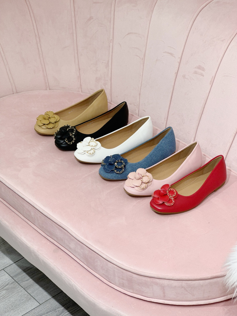 Grossiste Stephan Paris - Ballerines en simili cuir avec détail fleur