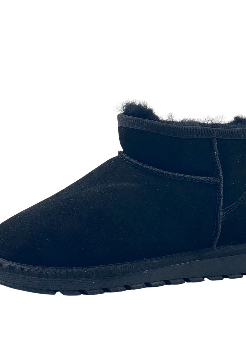 Großhändler Stephan Paris - Lederstiefel mit Fellfutter