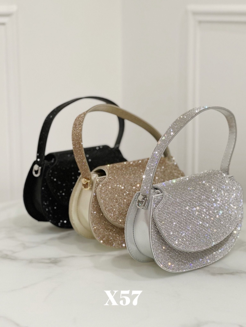 Großhändler Stephan Paris - Halbmondförmige Handtasche