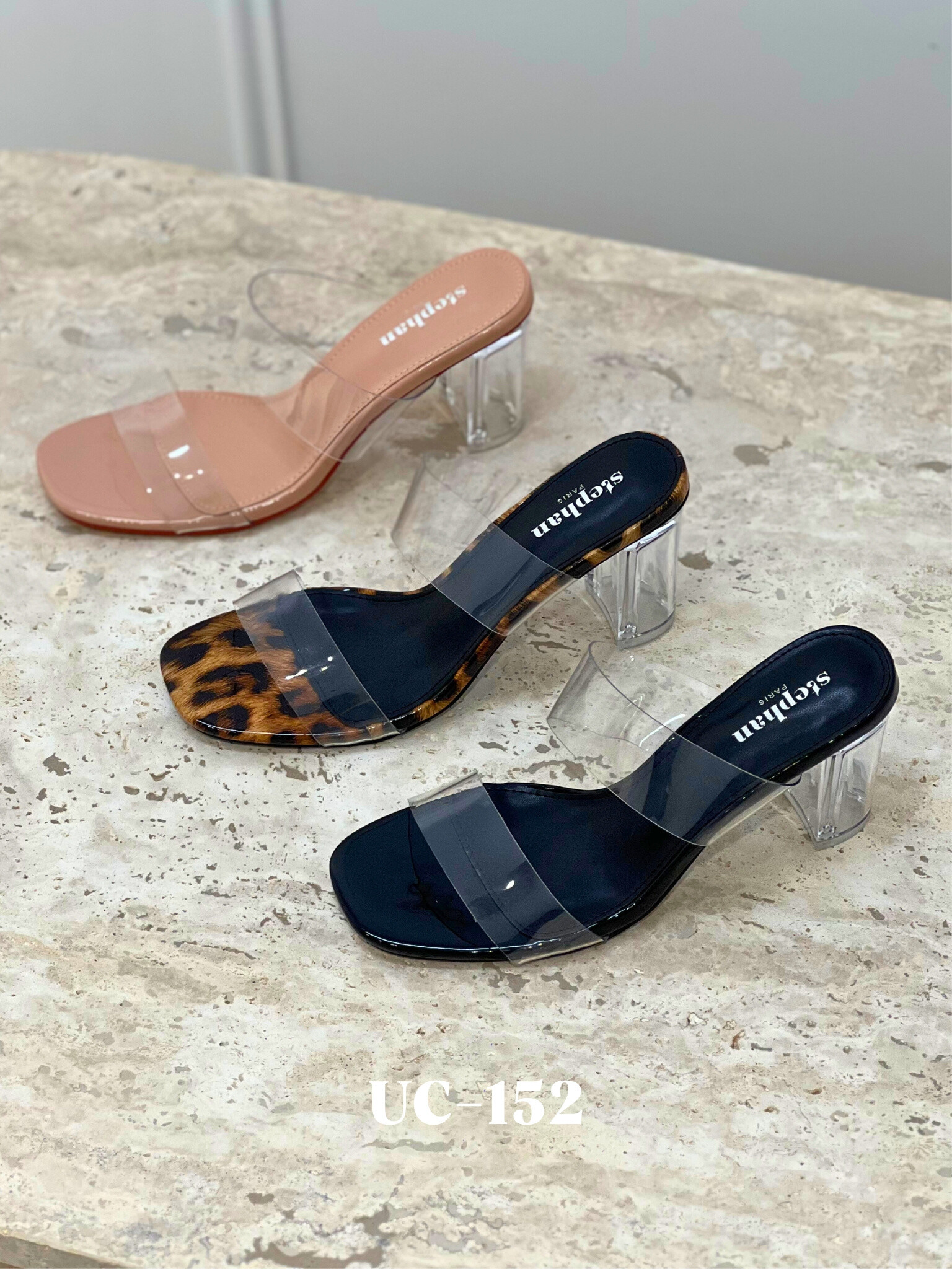 Grossiste Stephan Paris - Sandale élégante avec talon transparent