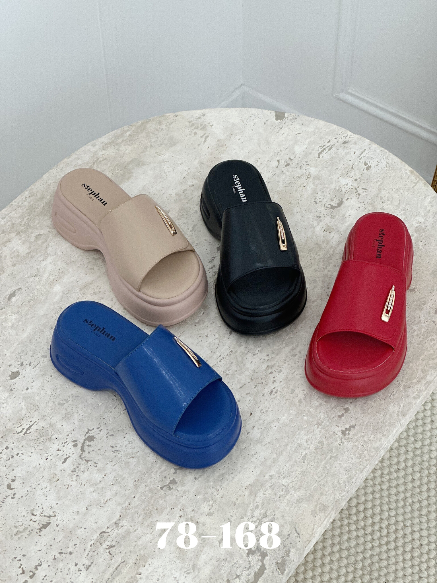 Grossiste Stephan Paris - Mules modernes et confortables