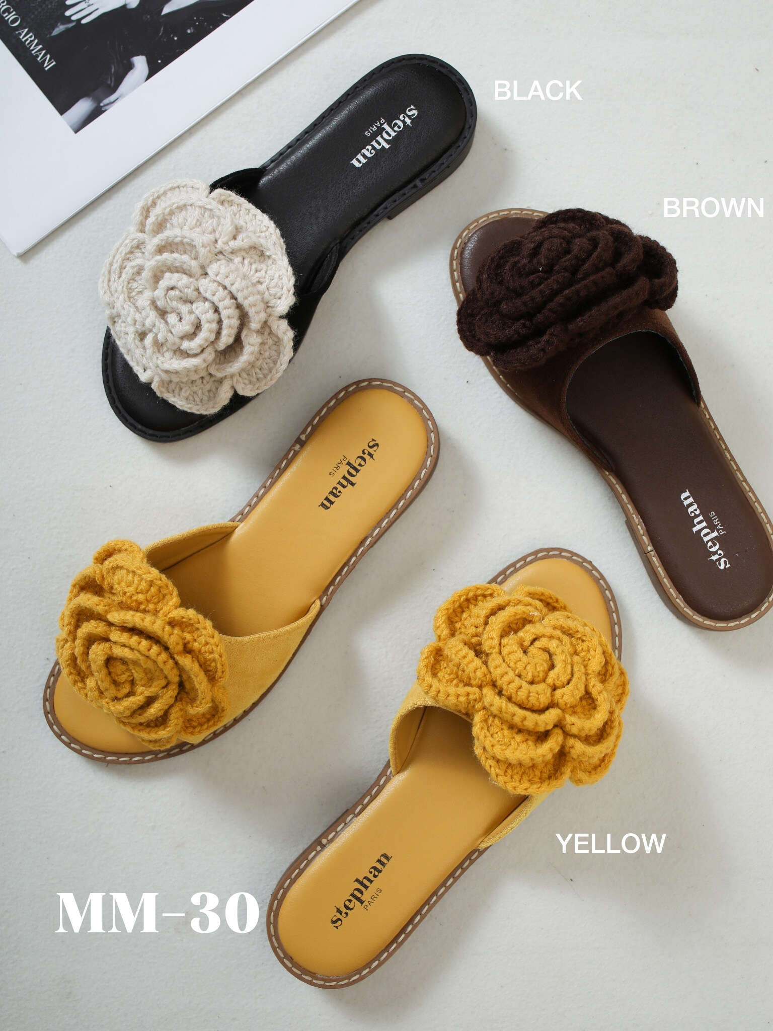 Wholesaler Stephan Paris - Flat mules with textured flower