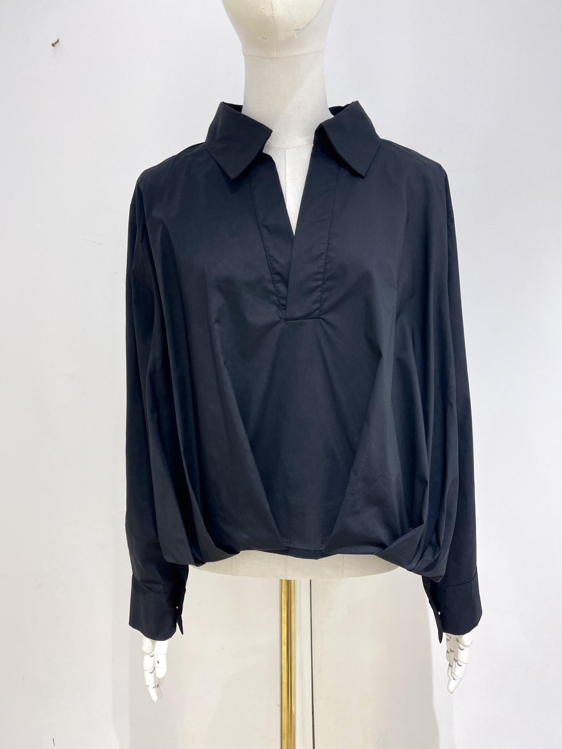 Grossiste Studio170 - BLOUSE EN COTON DRAPÉE À ENCOLURE EN V