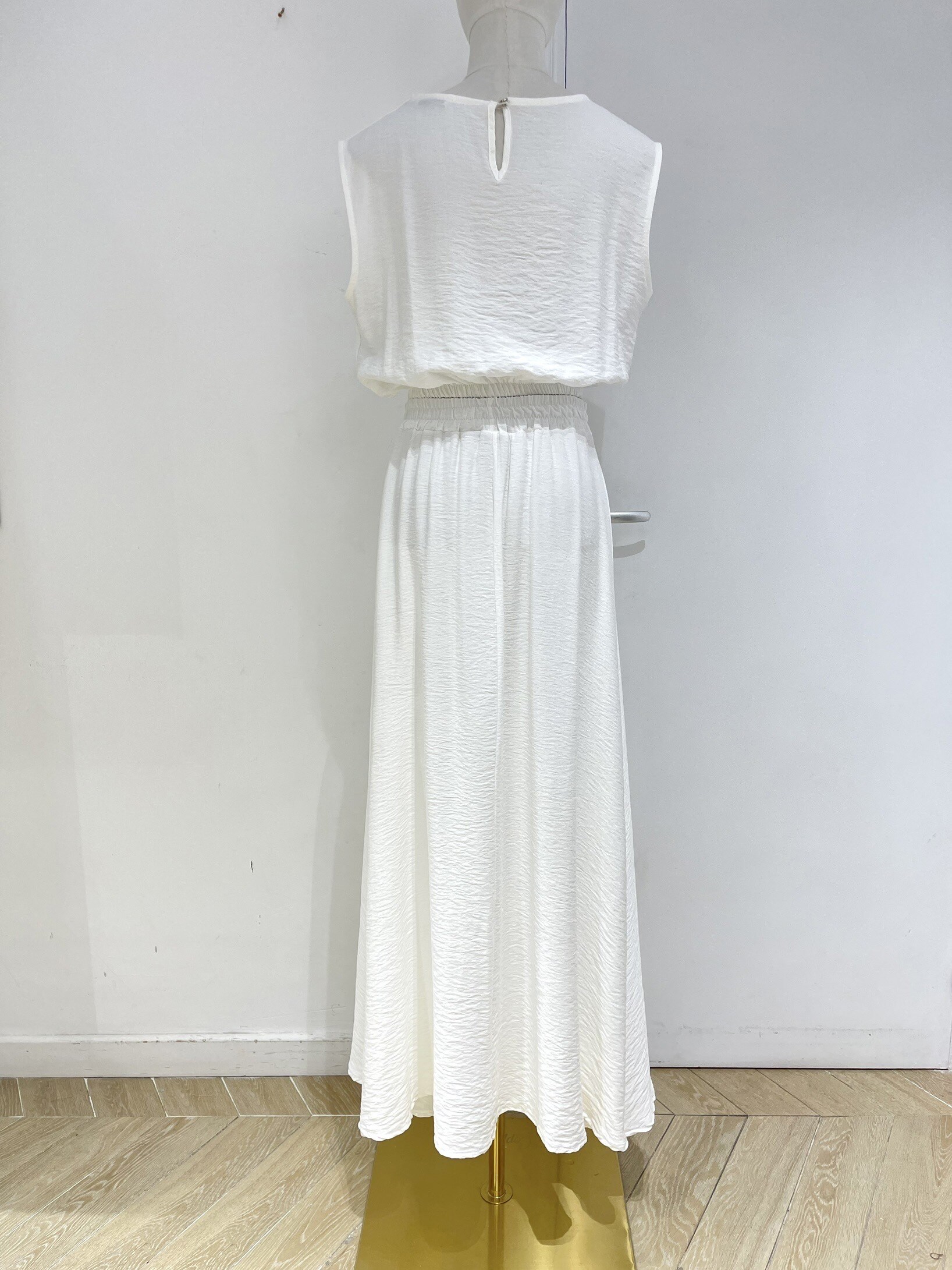 Grossiste Studio170 - ENSEMBLE TOP SANS MANCHES ET JUPE LONGUE FLUIDE