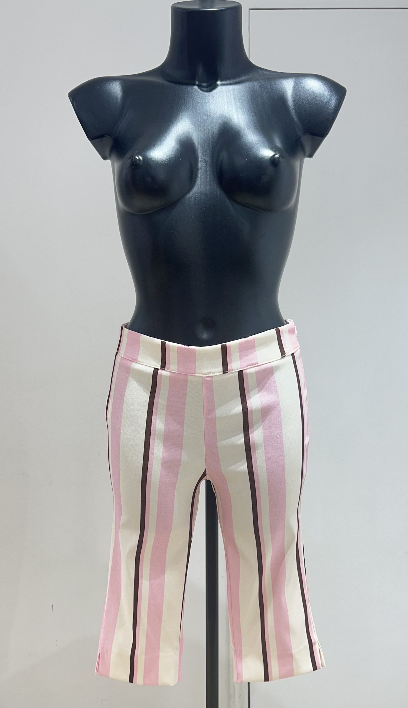 Grossiste Studio170 - PANTALON CAPRI COUPE DROITE RAYÉ