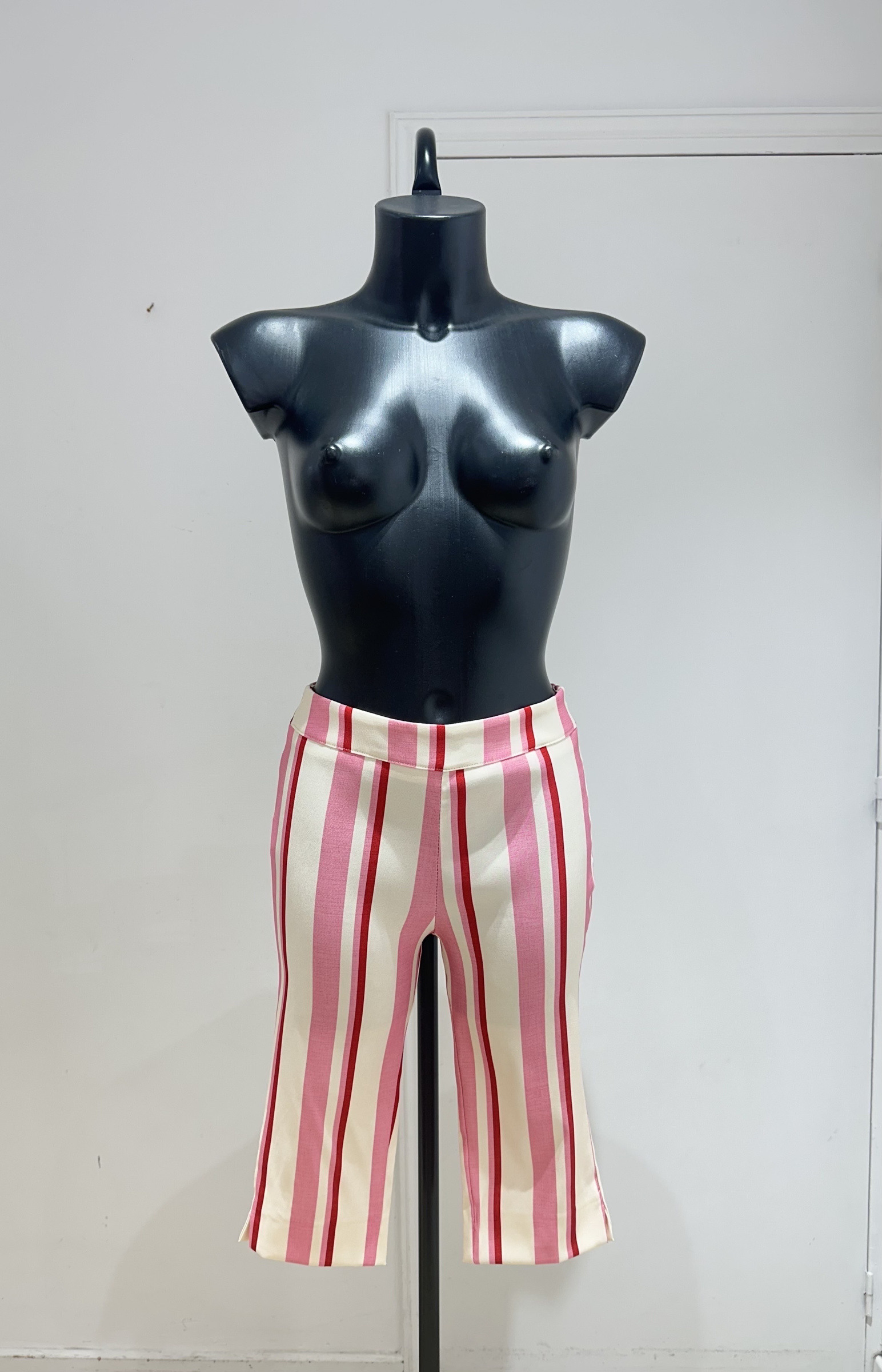 Grossiste Studio170 - PANTALON CAPRI COUPE DROITE RAYÉ