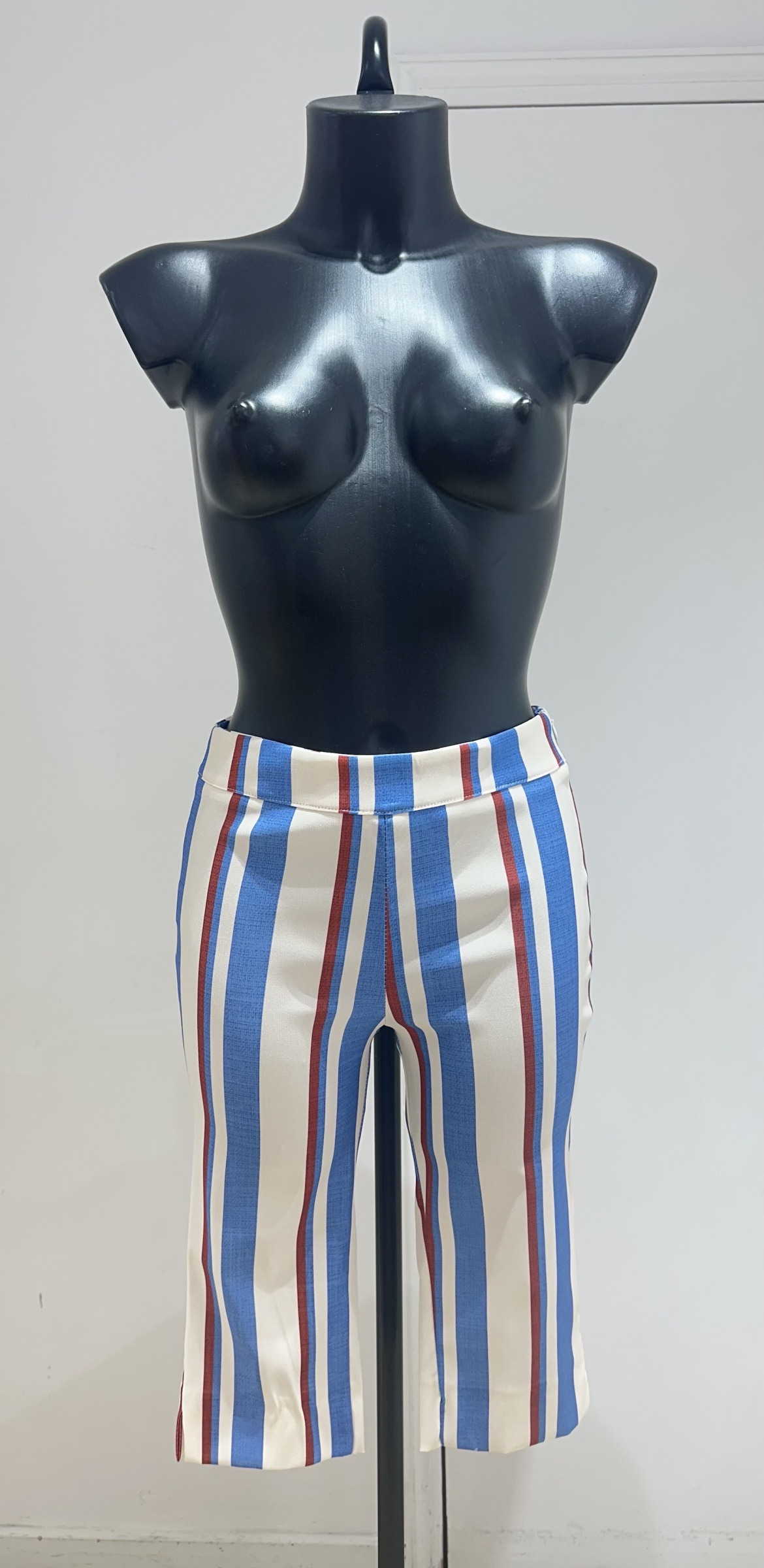 Grossiste Studio170 - PANTALON CAPRI COUPE DROITE RAYÉ