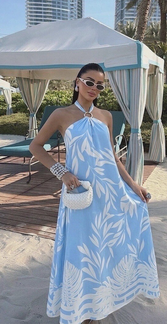 Grossiste Studio170 - ROBE LONGUE SATINÉE À IMPRIMÉ TROPICAL ET COL DOS NU