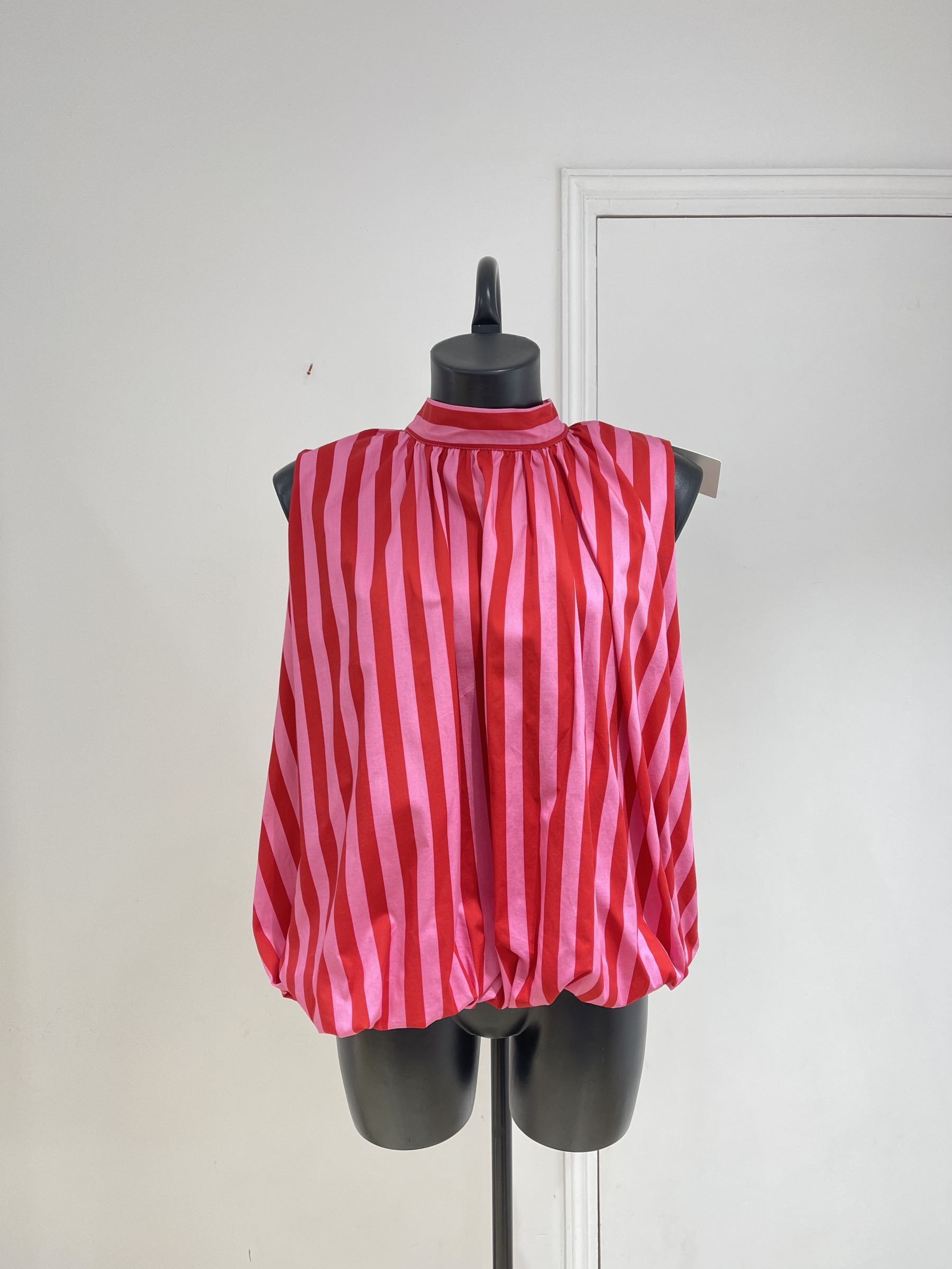 Grossiste Studio170 - TOP SANS MANCHES RAYÉ À OURLET BOULE